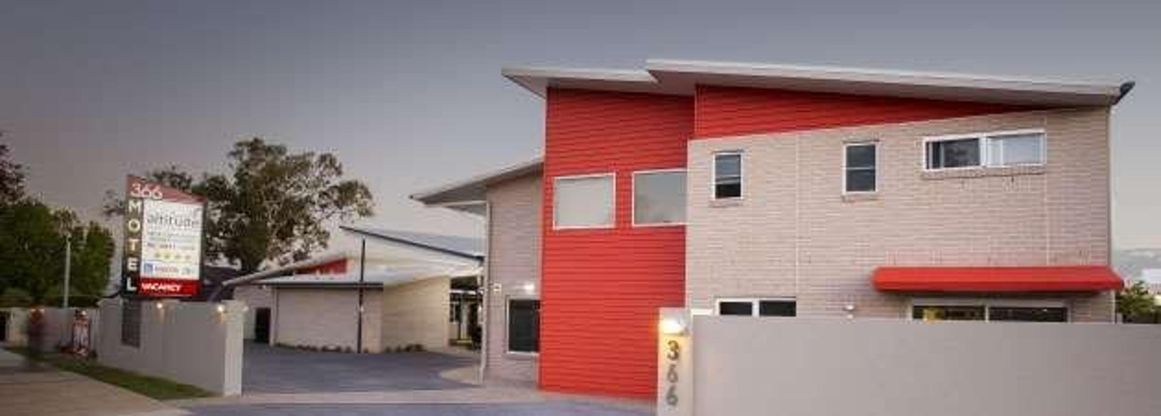ALTITUDE MOTEL APARTMENTS