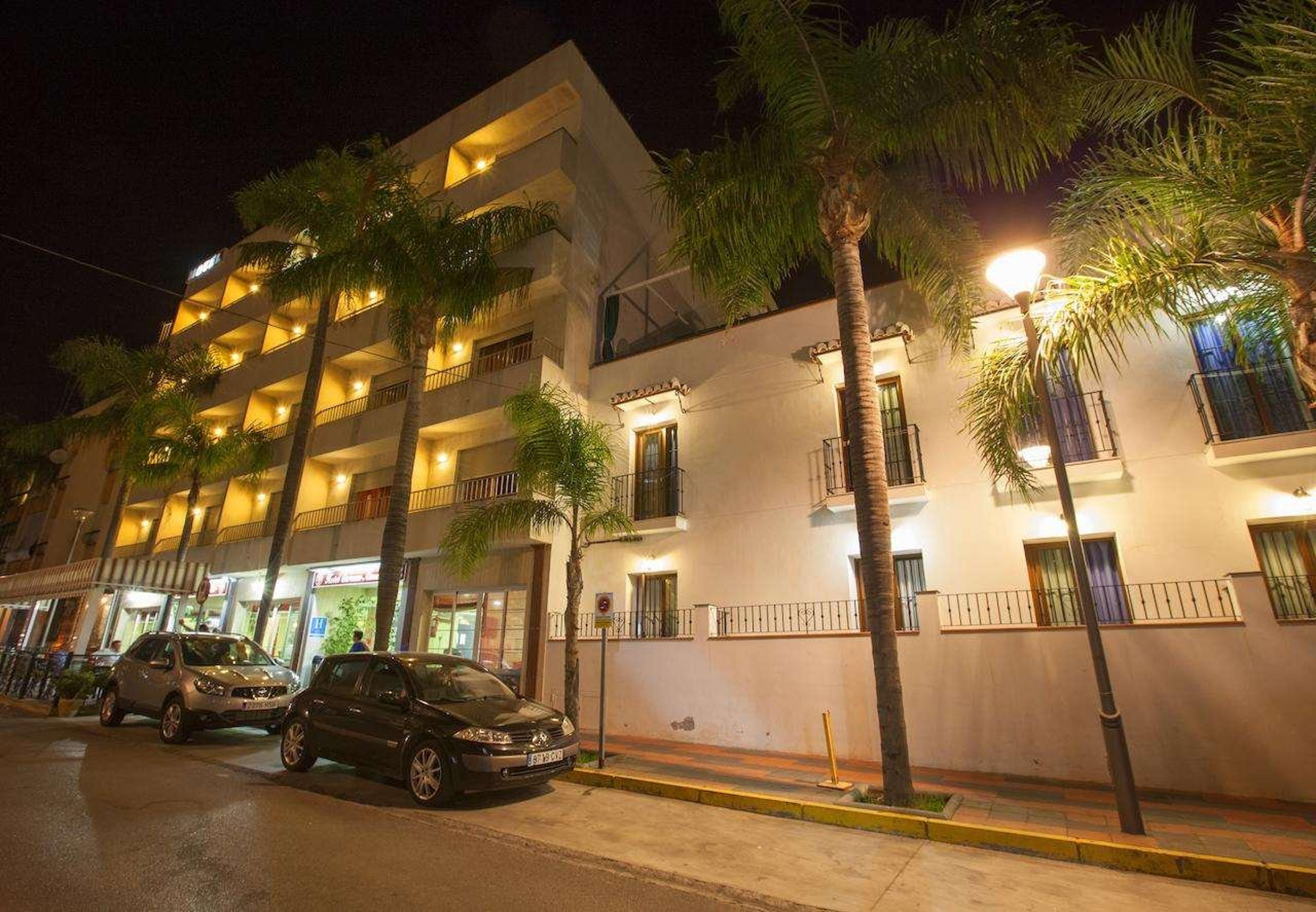HOTEL CARMEN ALMUNECAR