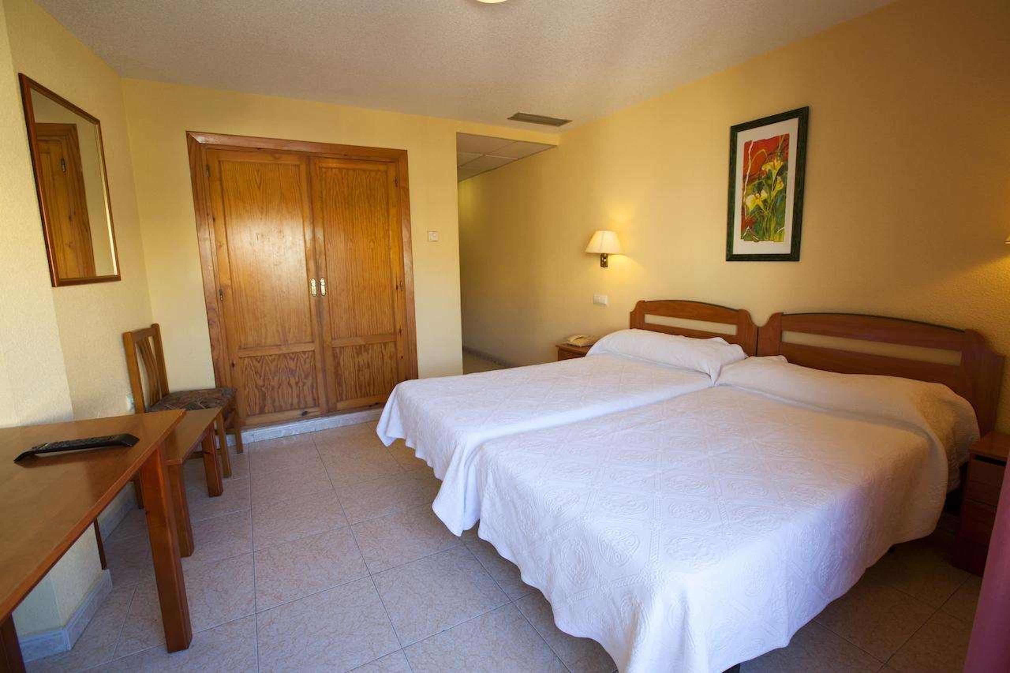HOTEL CARMEN ALMUNECAR