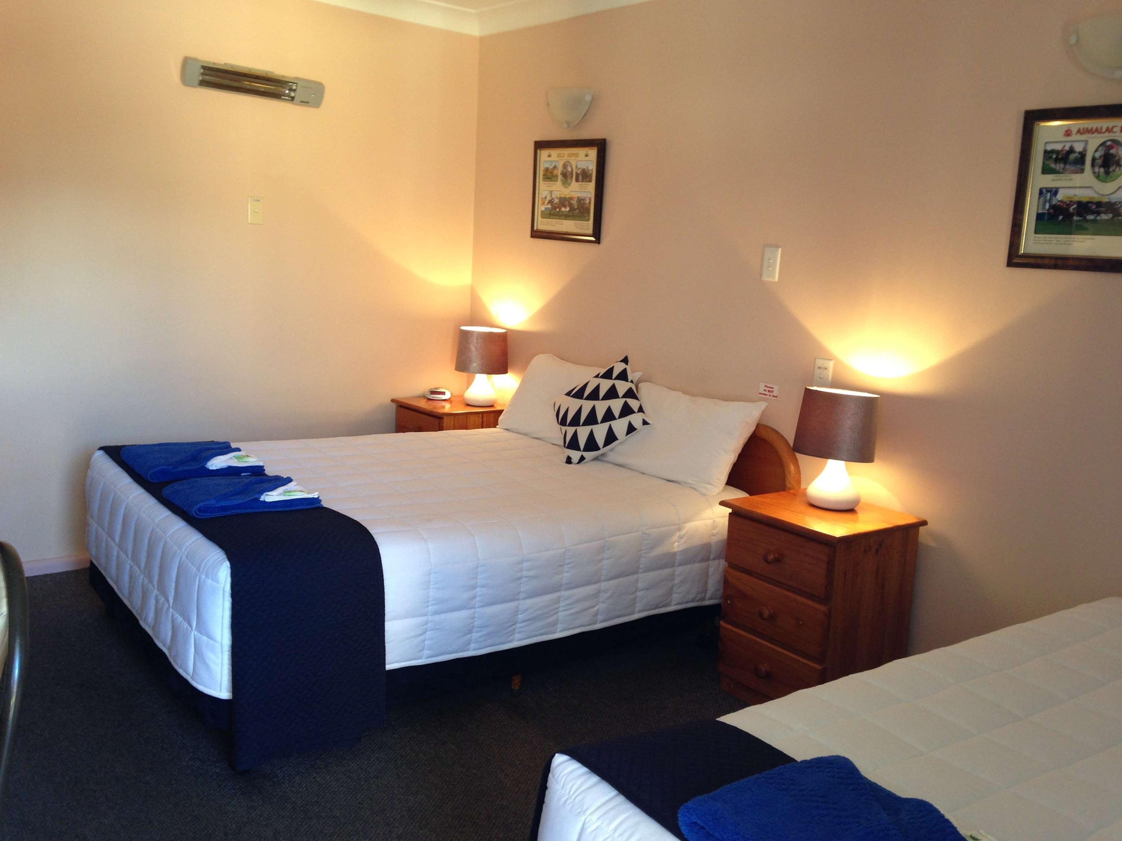 CIVIC MOTEL GRAFTON