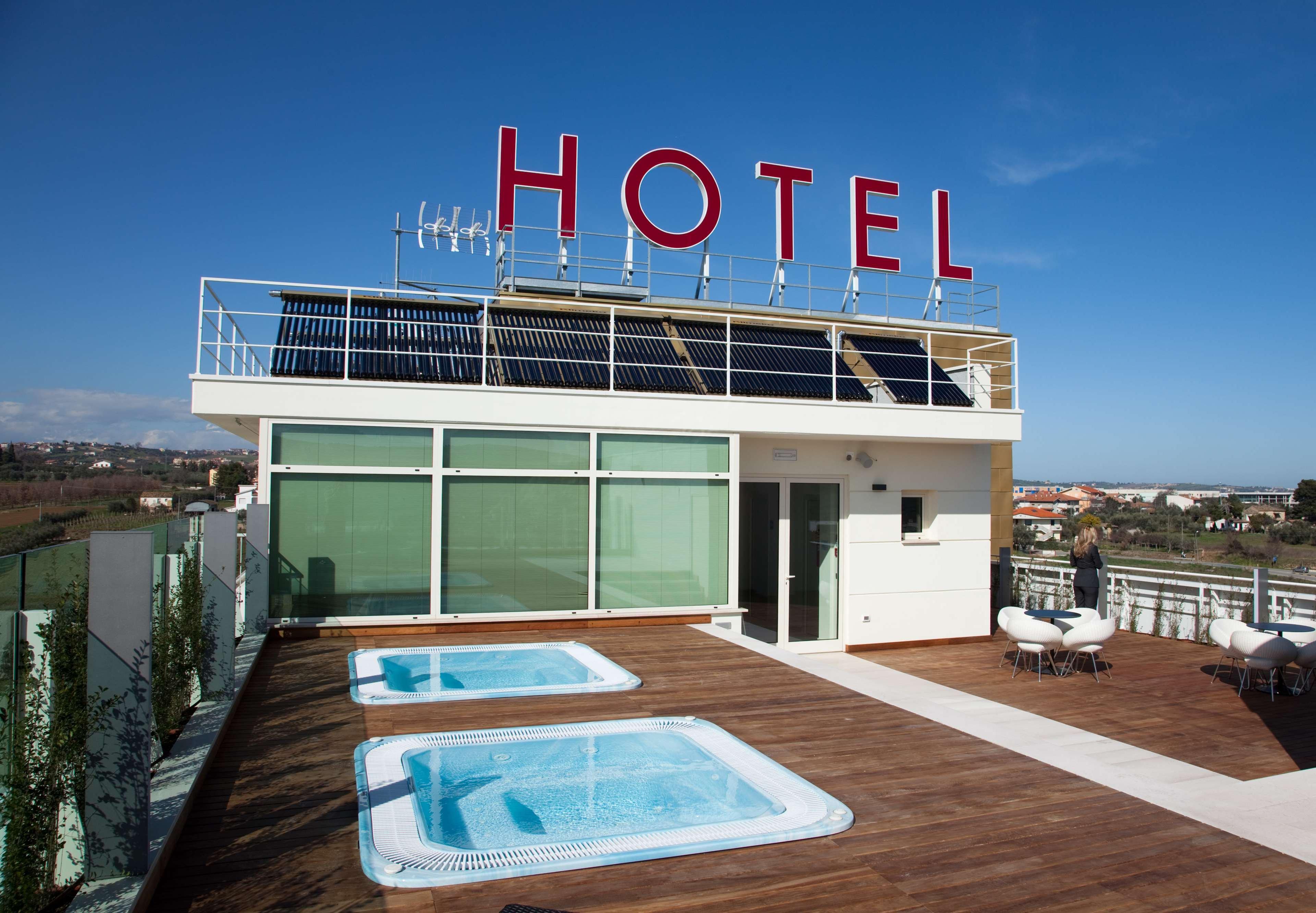 Hotel Photo 2