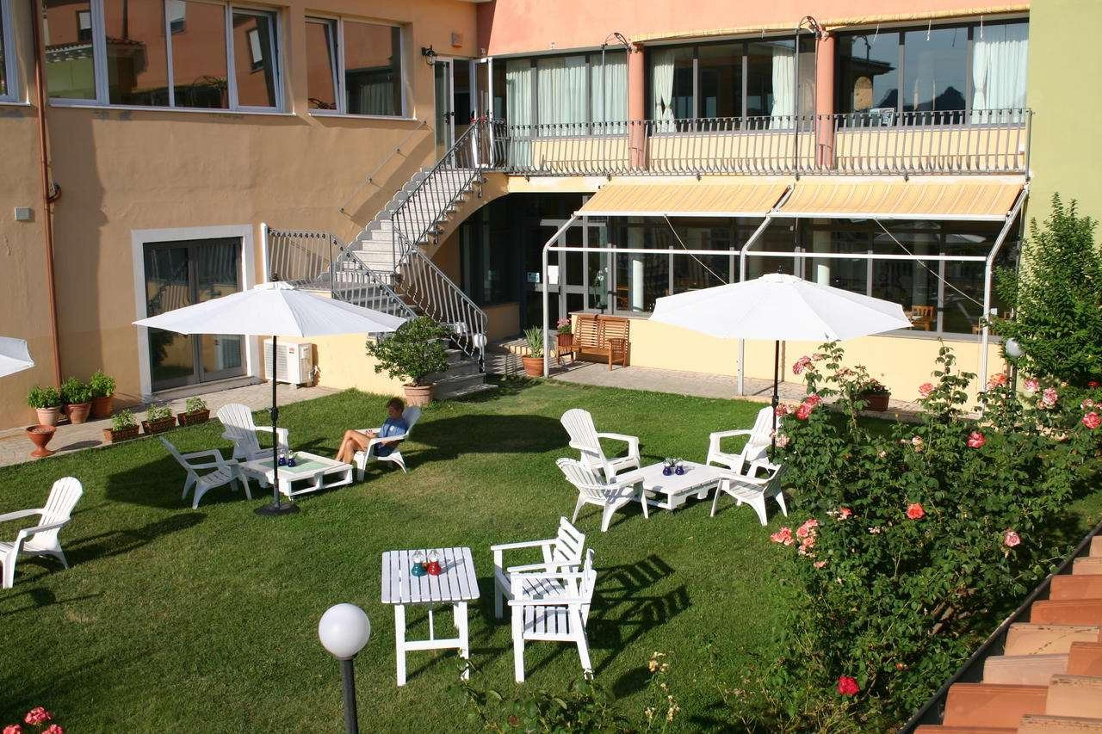 Hotel Photo 5