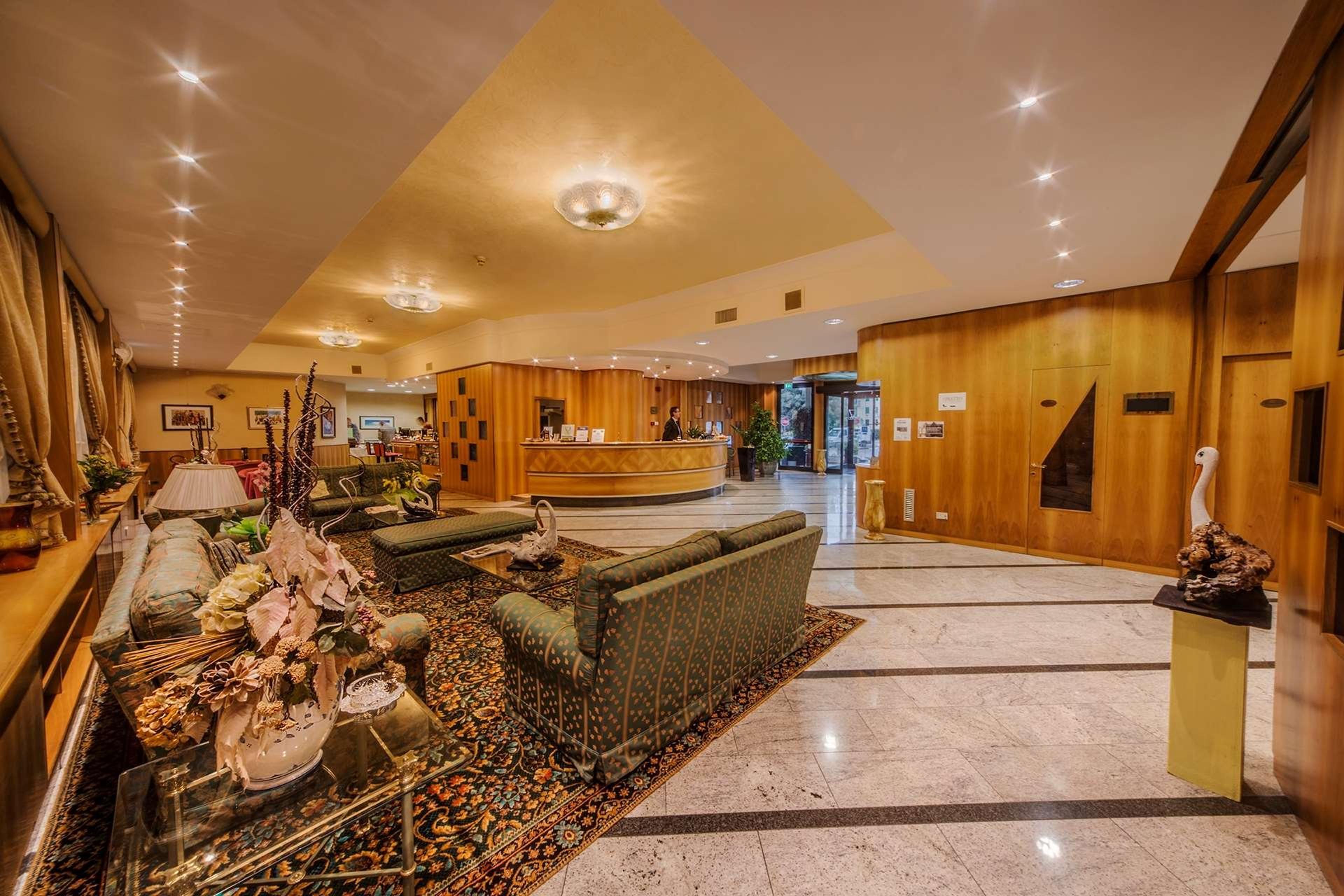 HOTEL VALDARNO - MONTEVARCHI