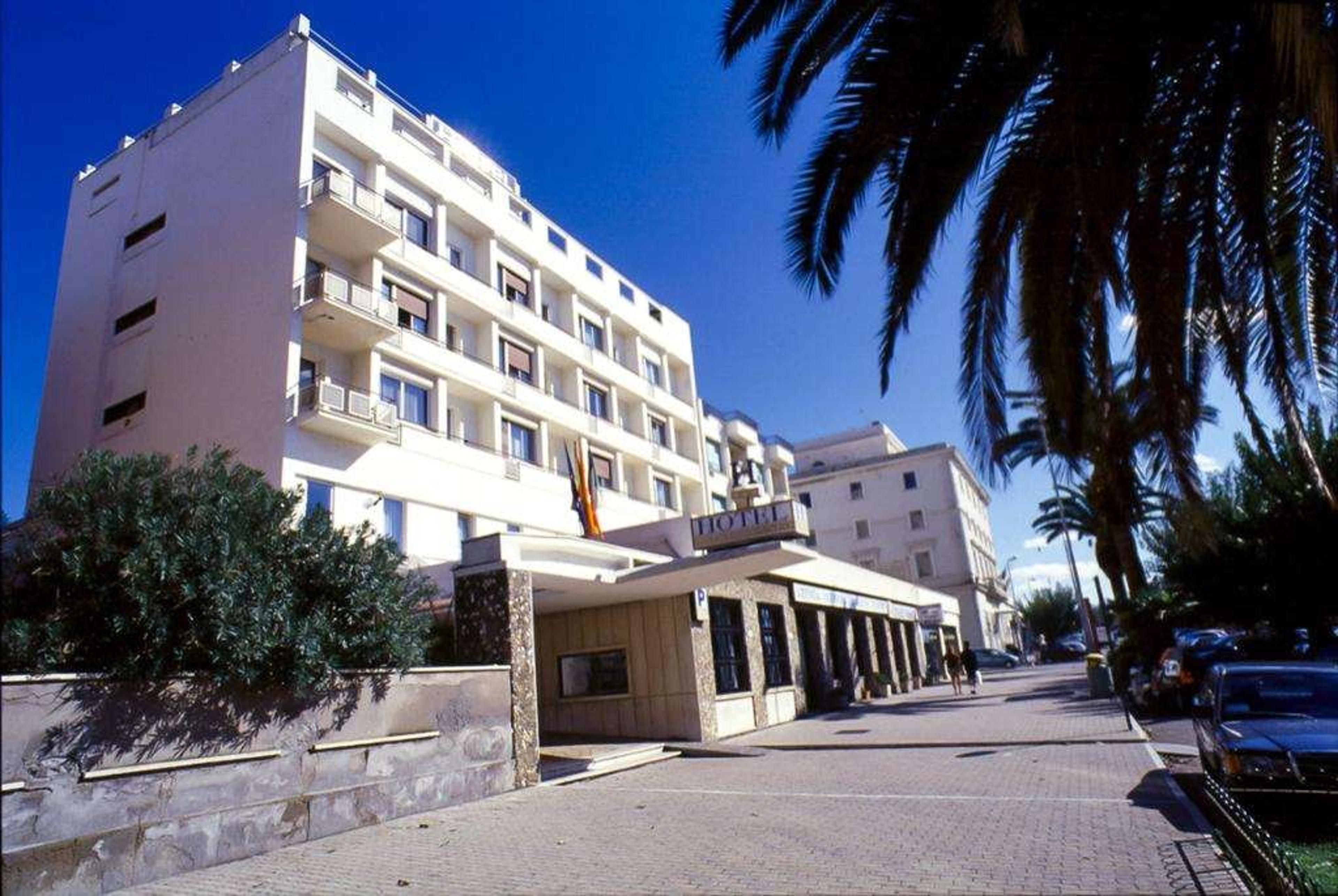 HOTEL MEDITERRANEO - CIVITAVECCHIA