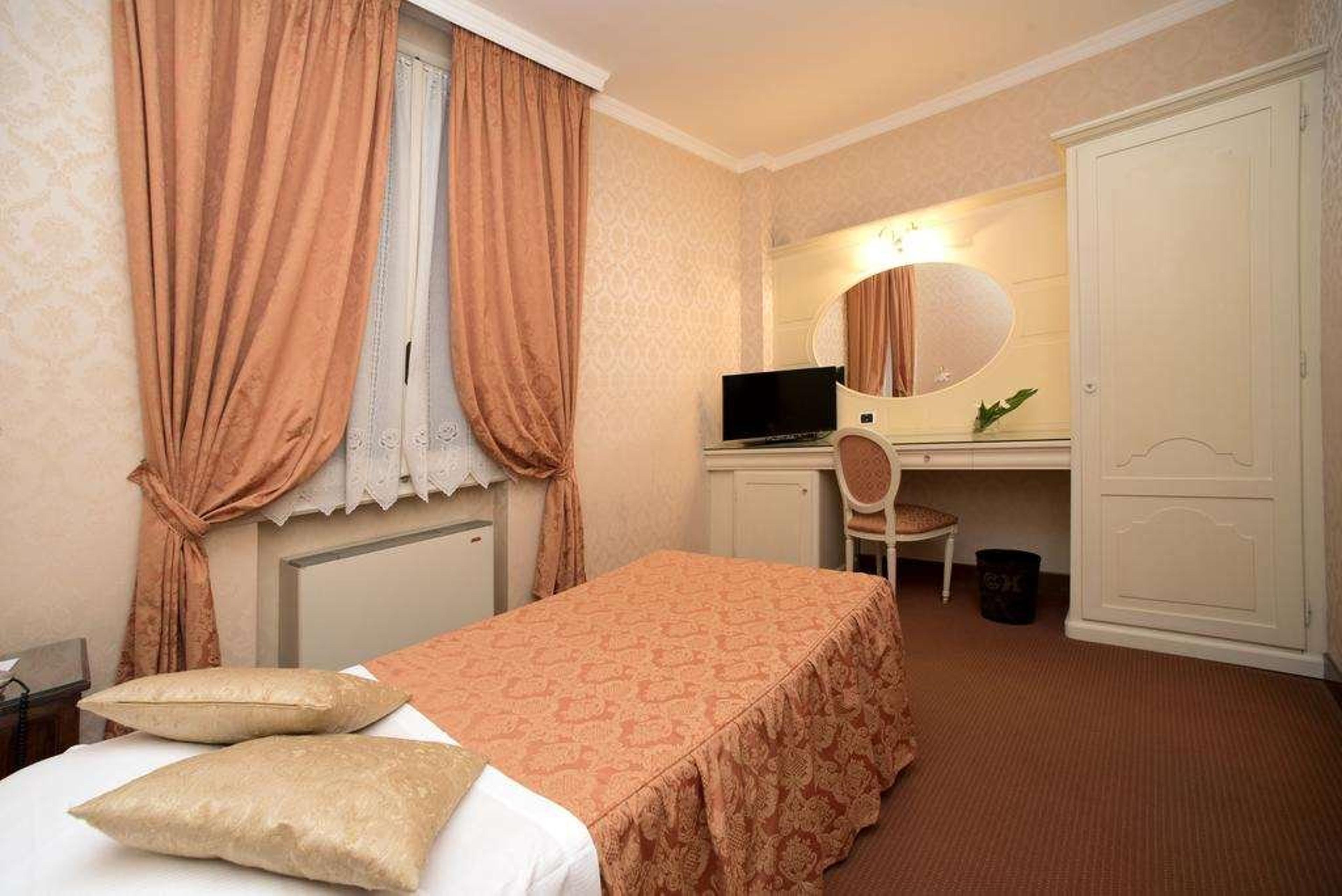 PHI HOTEL CANALGRANDE