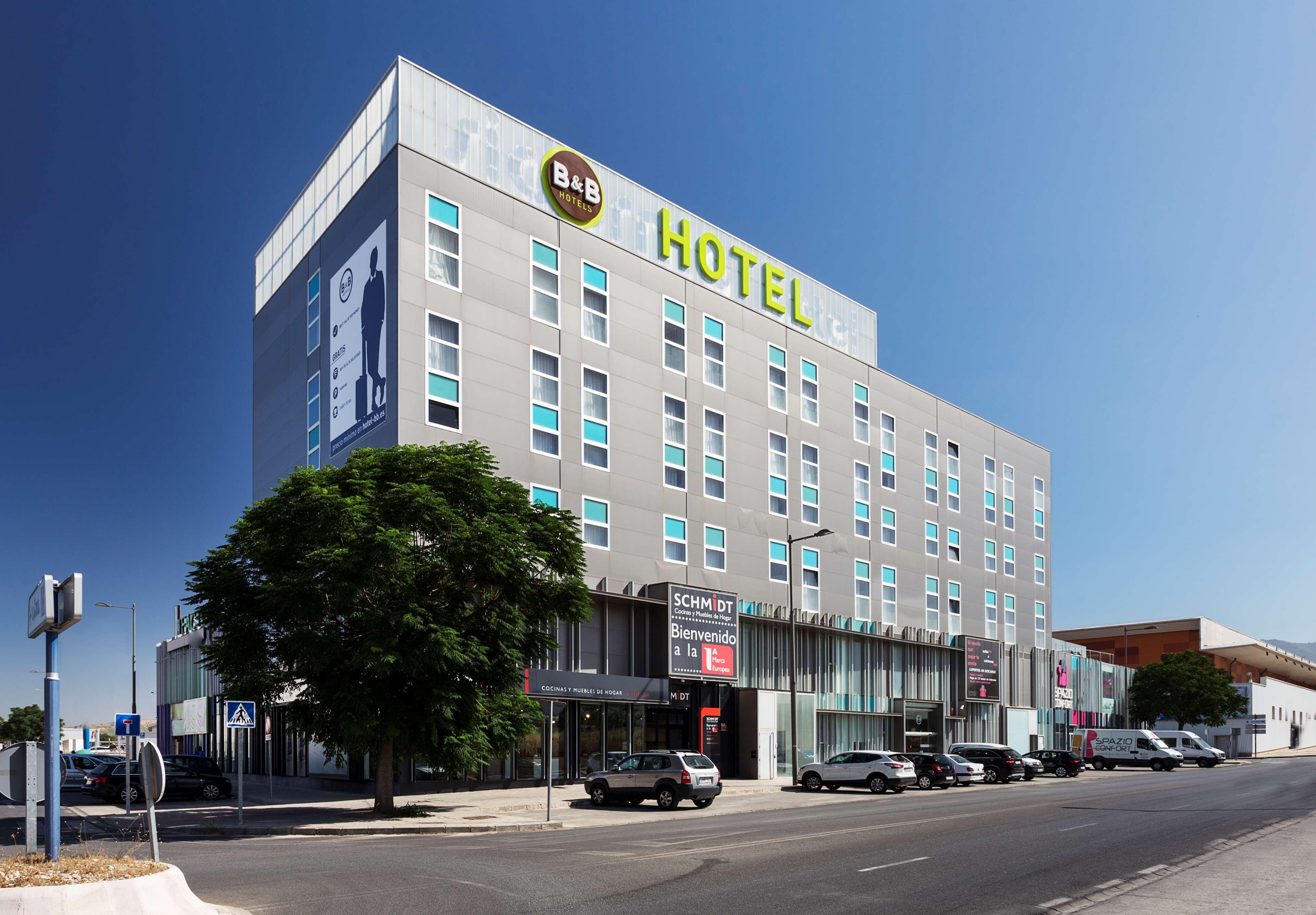 Hotel Photo 1