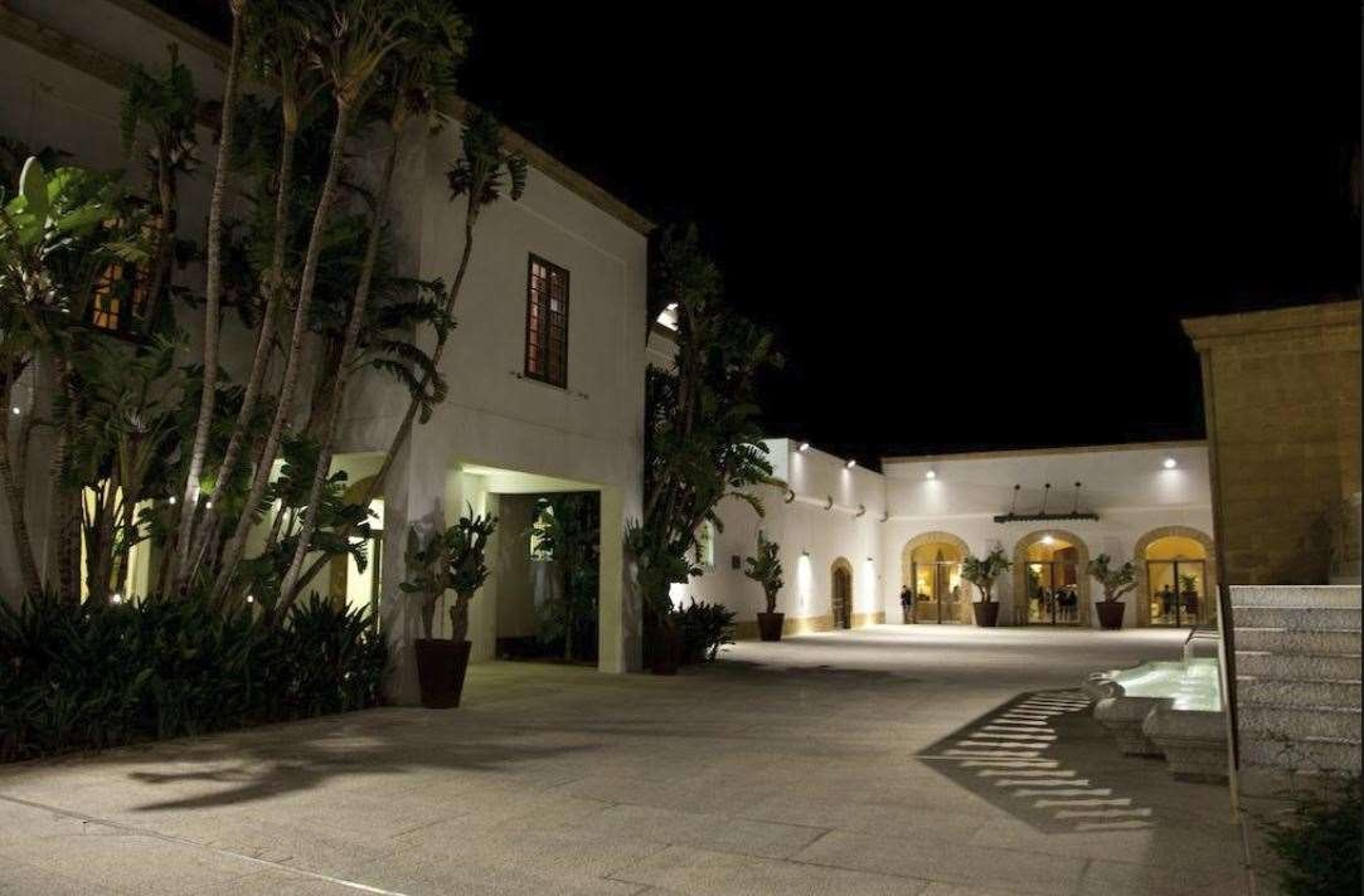 HOTEL VILLA FAVORITA