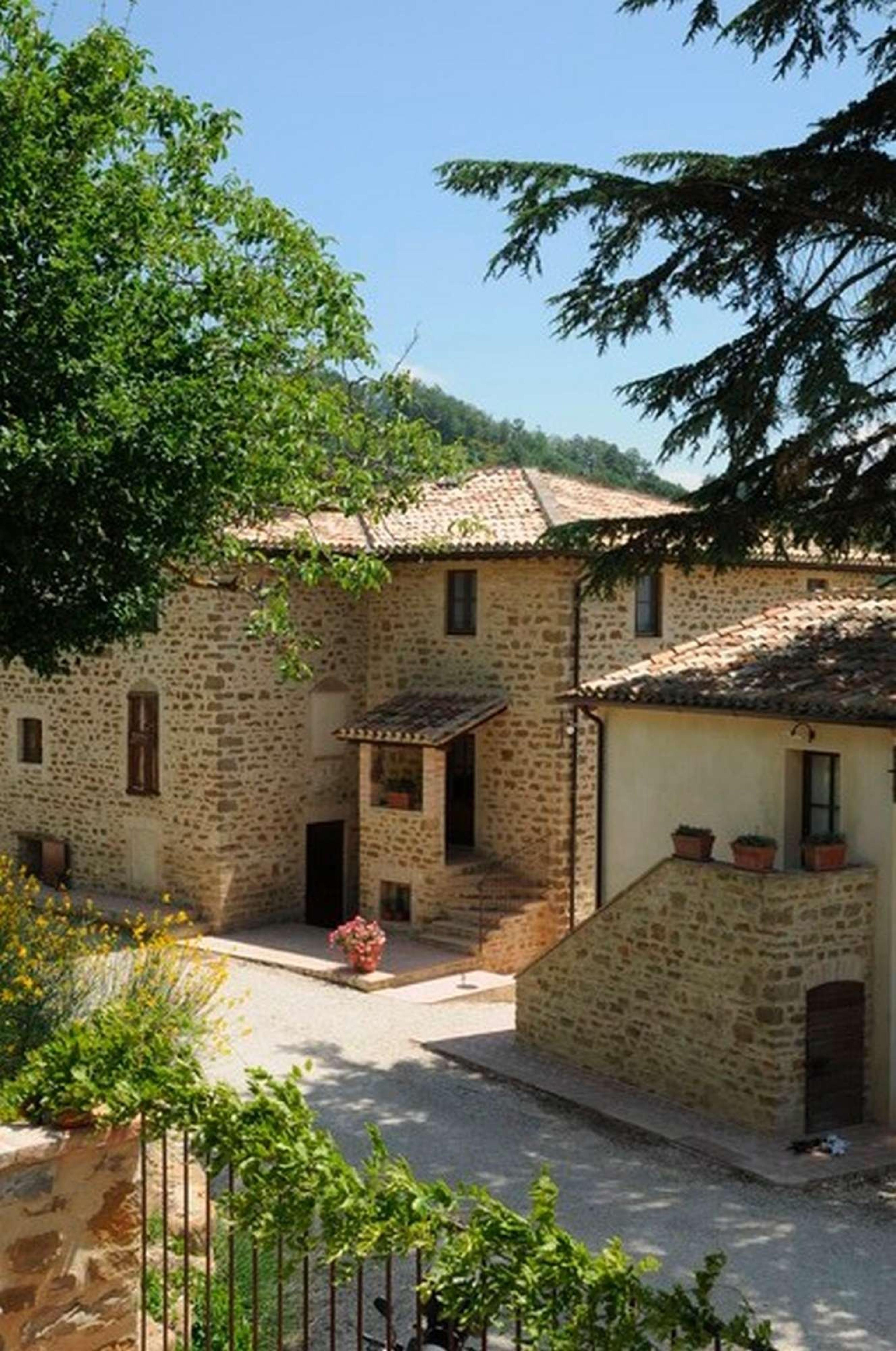 LA TAVOLA DEI CAVALIERI - ASSISI