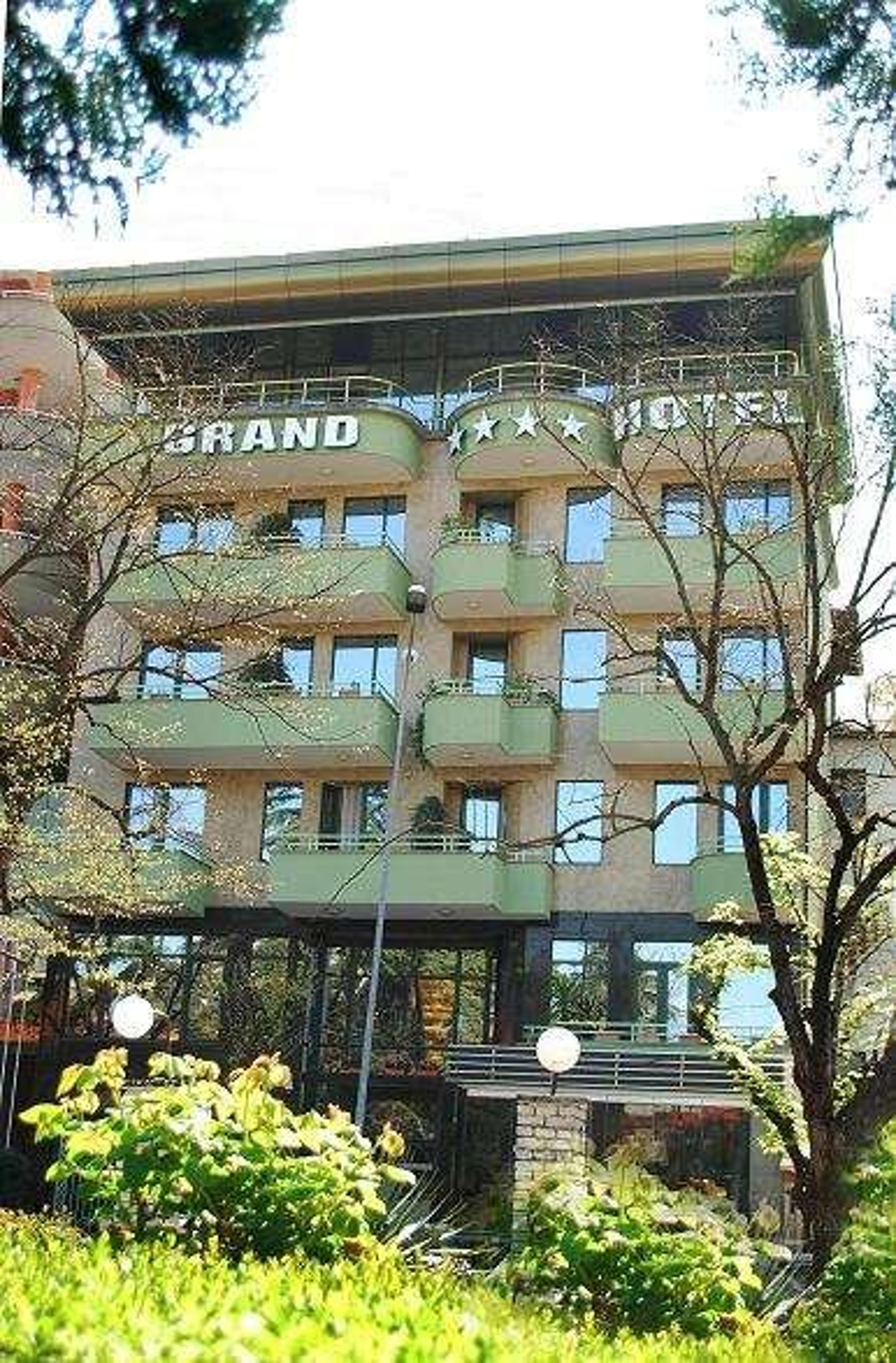 GRAND HOTEL AND SPA TIRANA