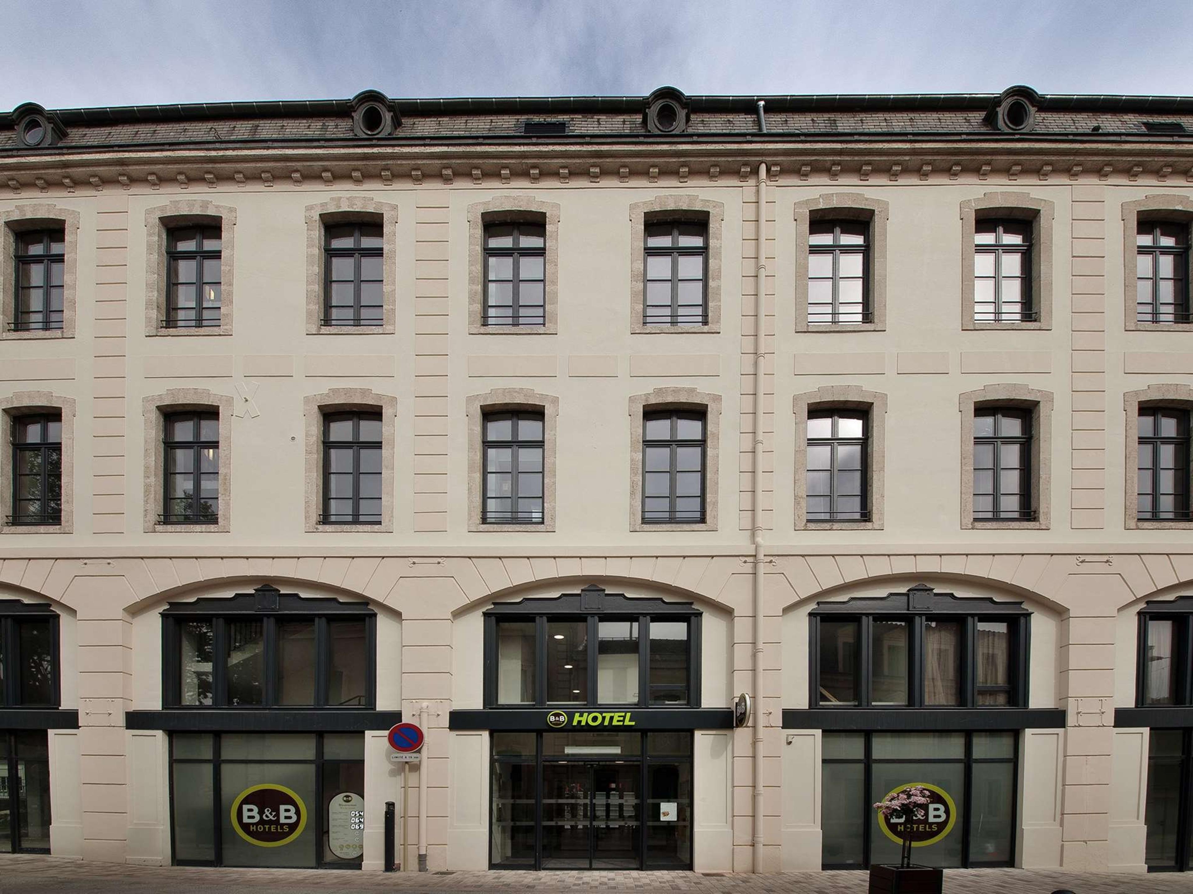 B&B HOTEL CASTRES CENTRE GAMBETTA