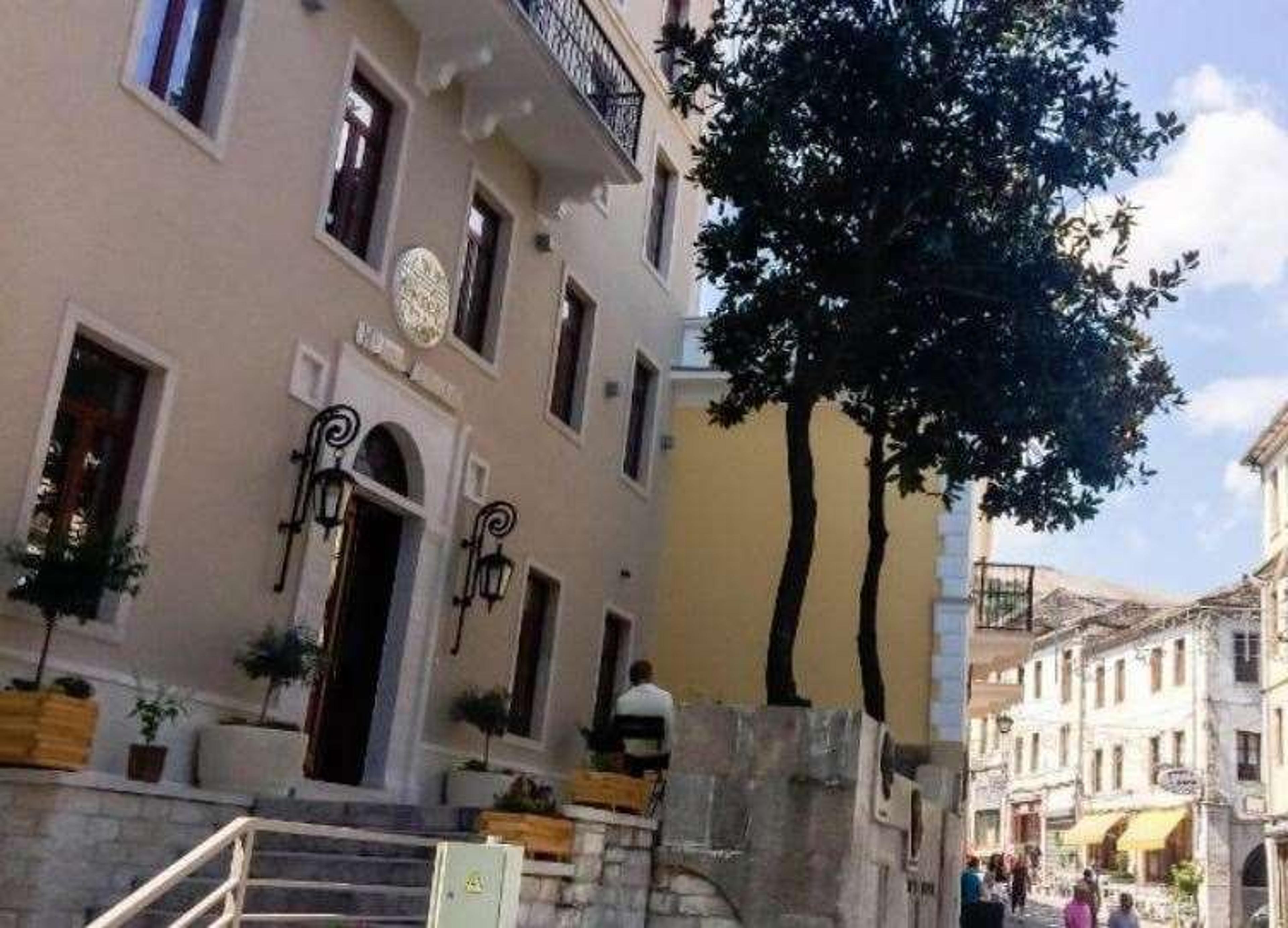 ARGJIRO HOTEL - GJIROKASTER