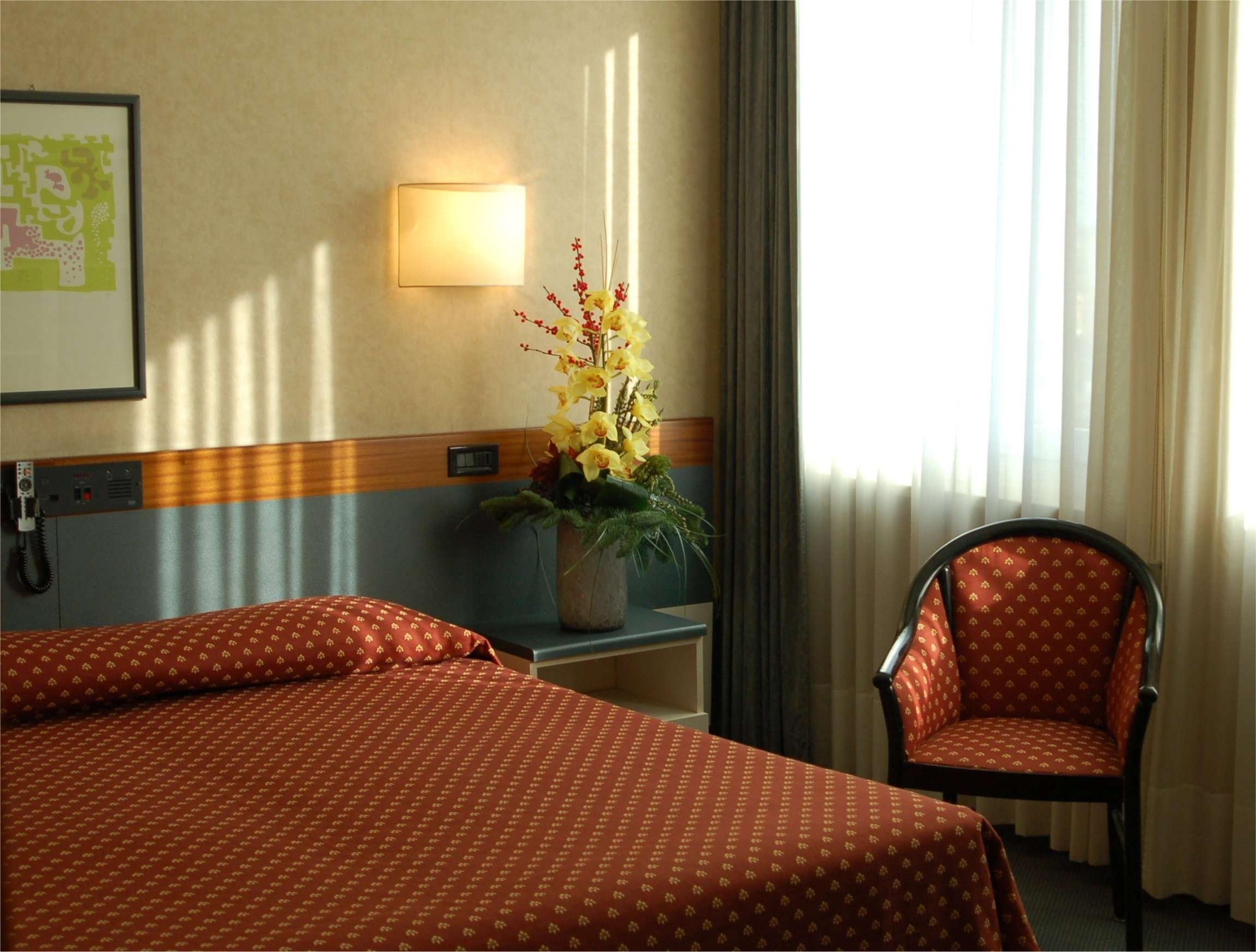 ASTORIA HOTEL ITALIA