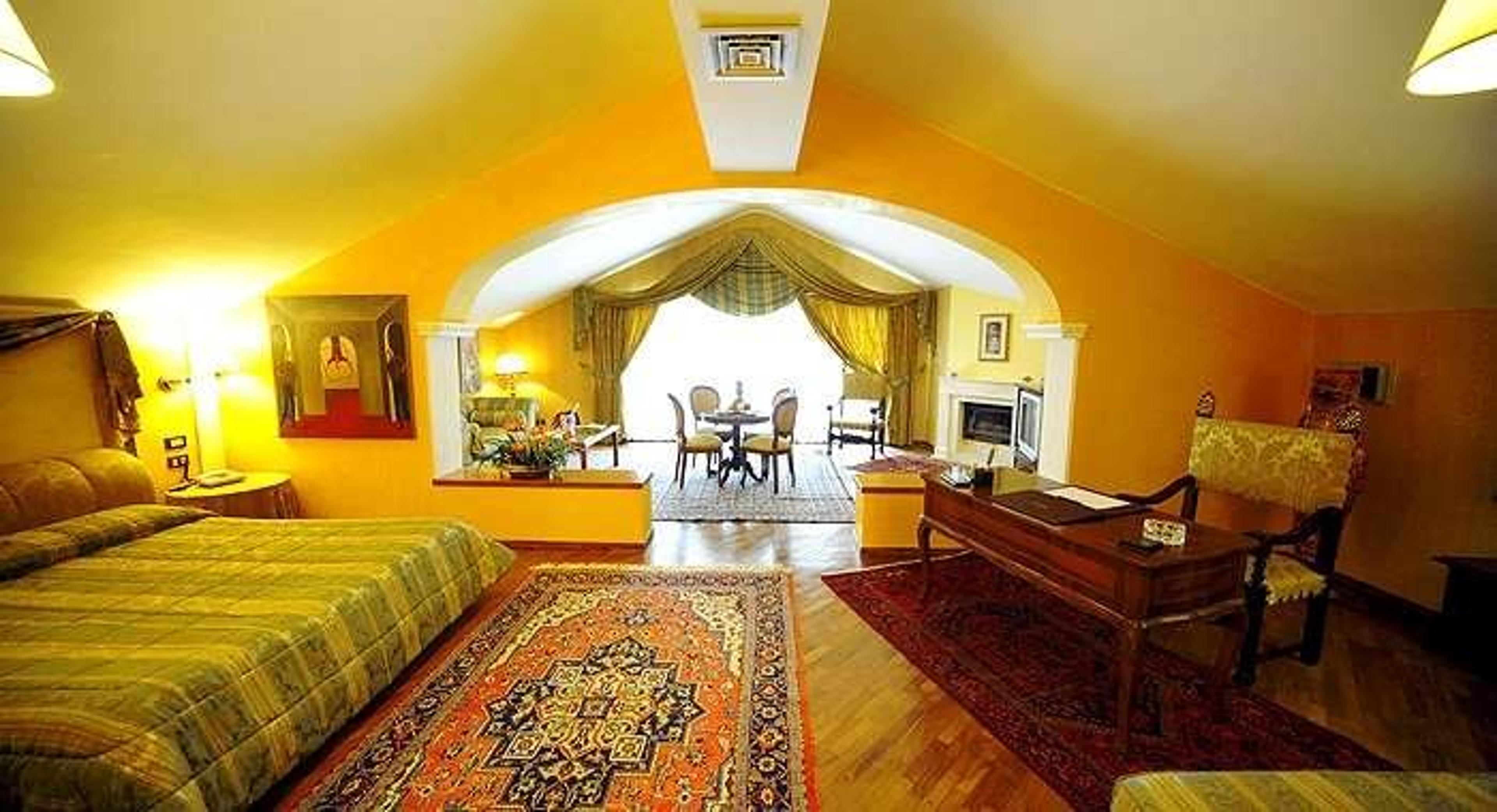 HOTEL FILIPPONE - GIOIA DEI MARSI