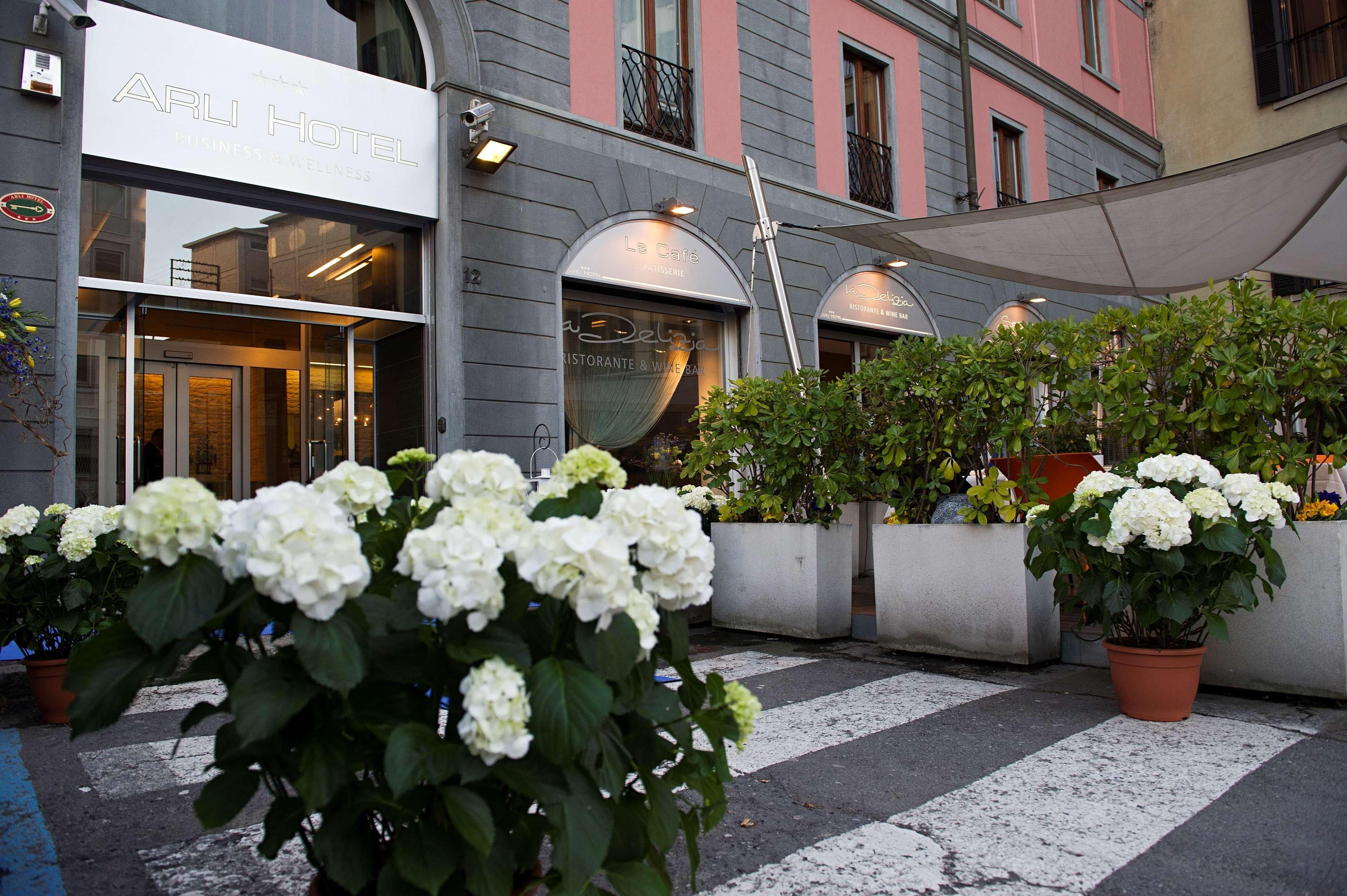 ARLI HOTEL BUSINESS AND WELLNESS