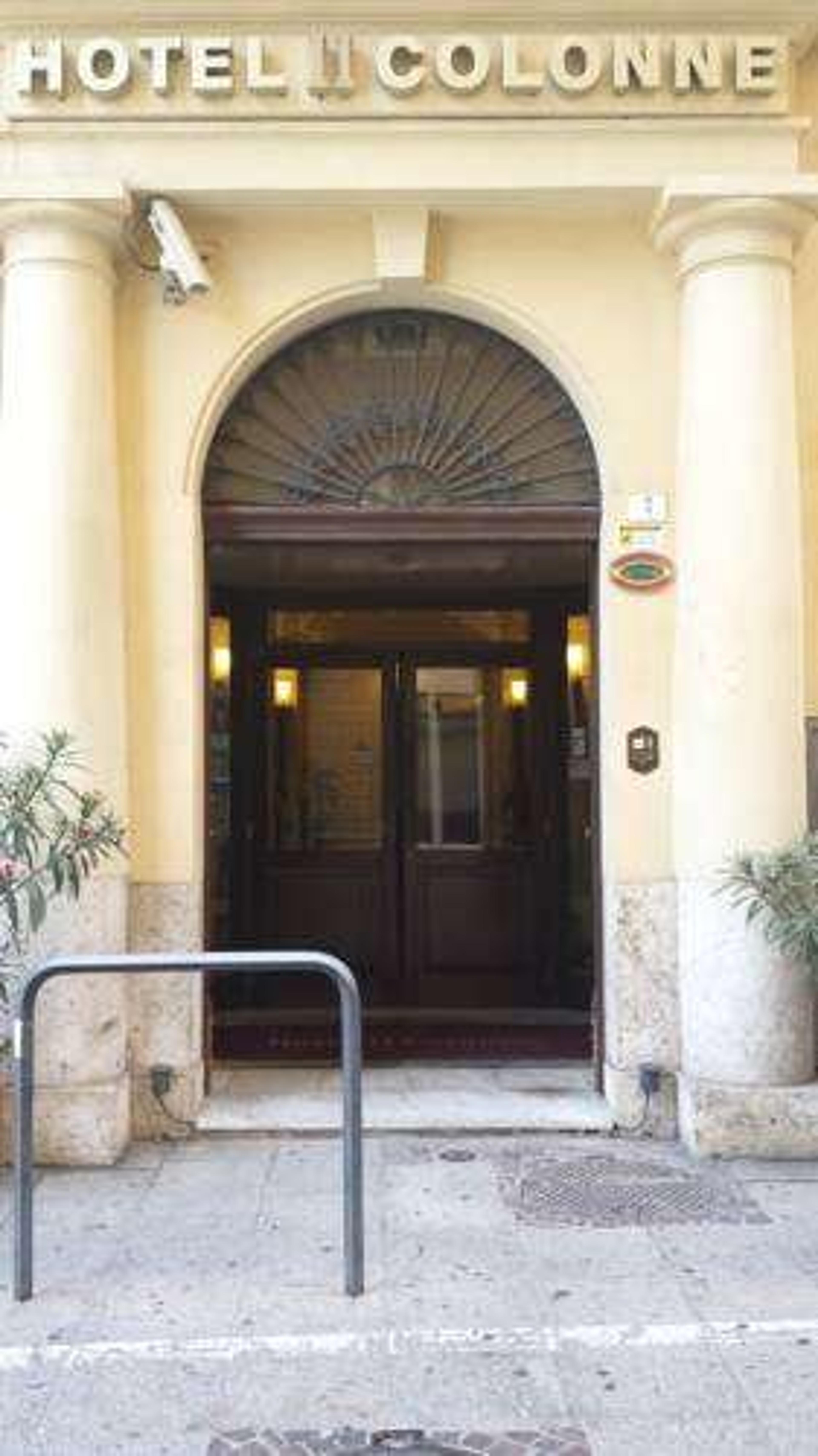 HOTEL DUE COLONNE