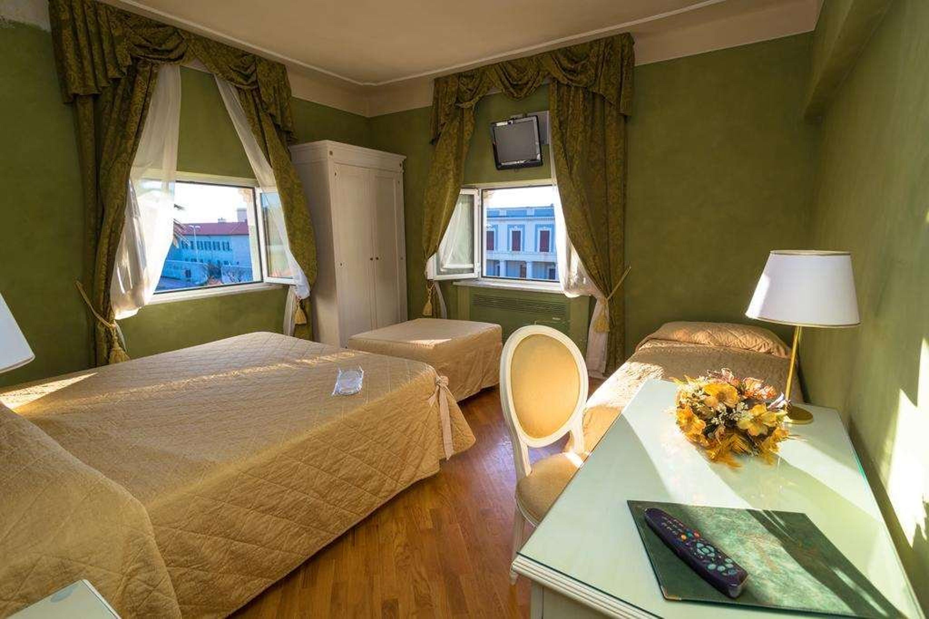 HOTEL GENNARINO - LIVORNO