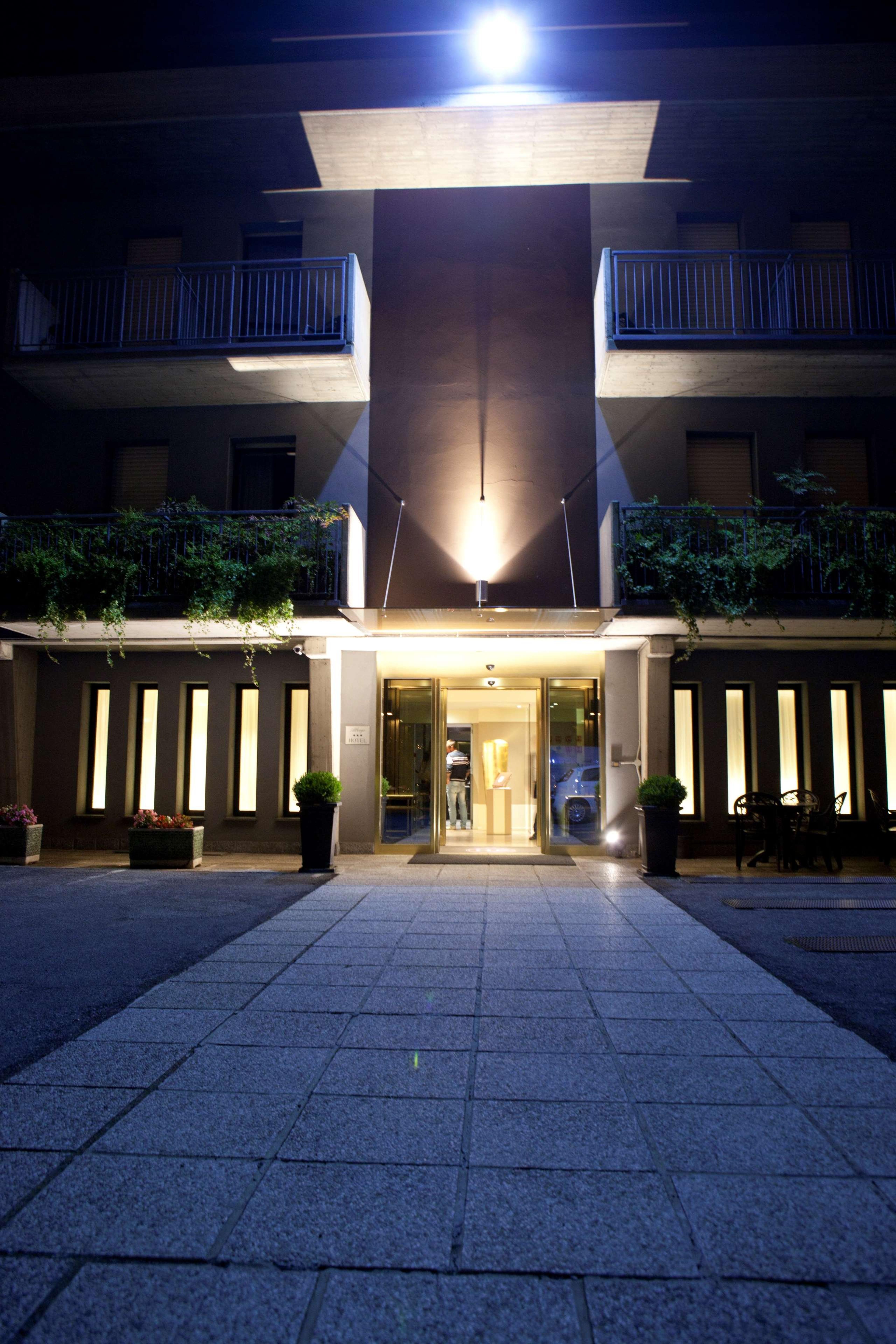 SPA HOTEL PARIGI DUE - DALMINE