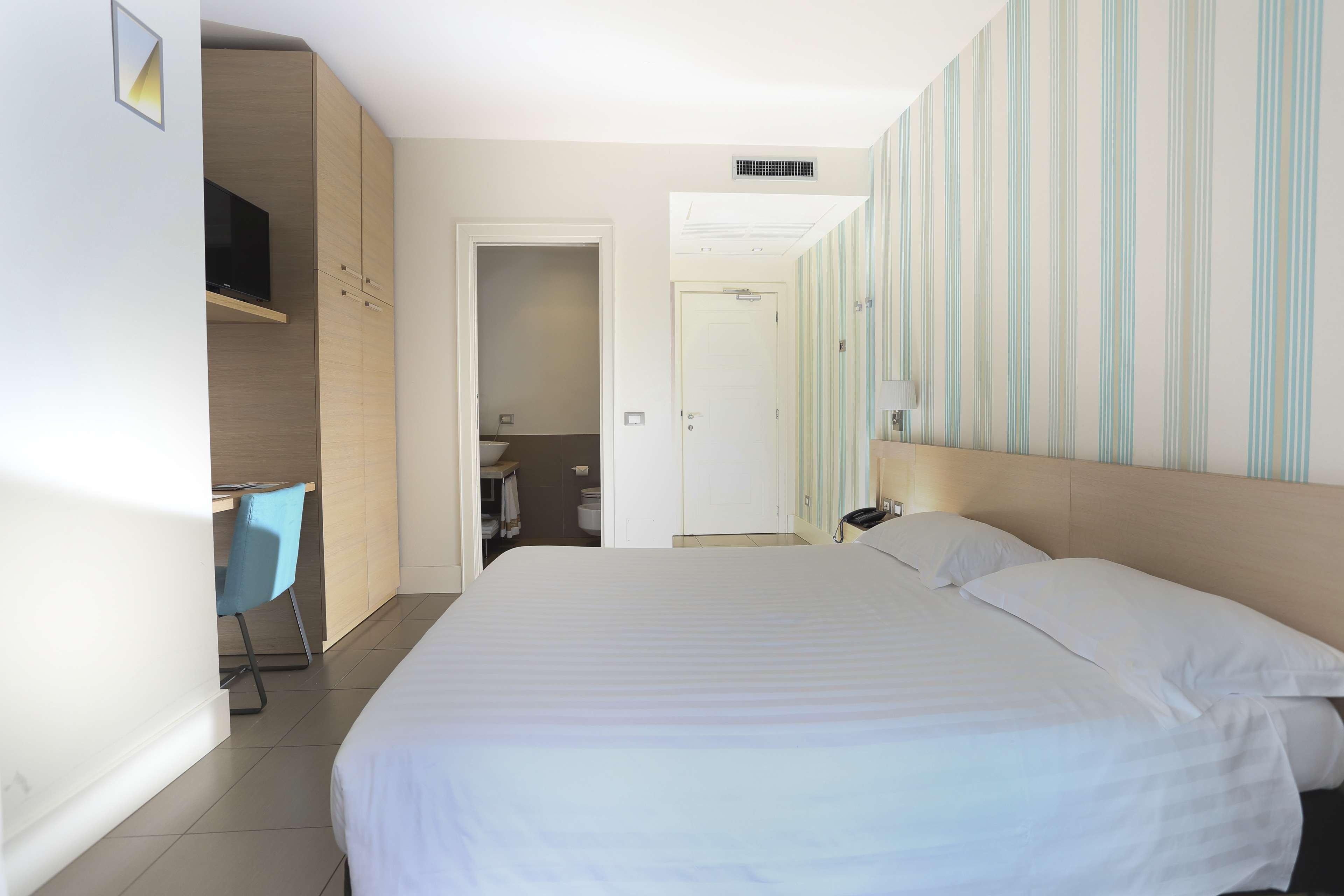 LE ROSE SUITE HOTEL