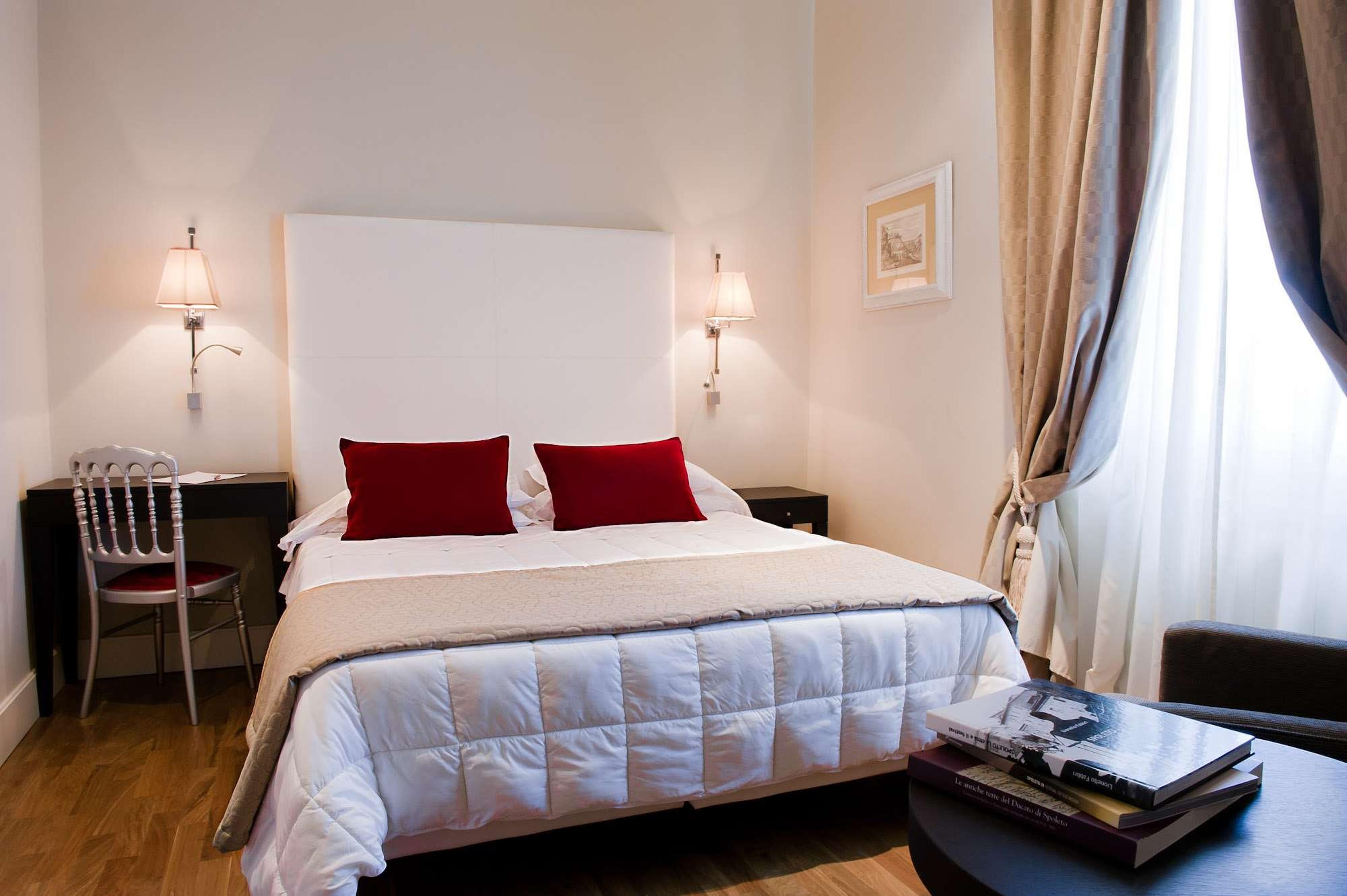 HOTEL CLITUNNO - SPOLETO