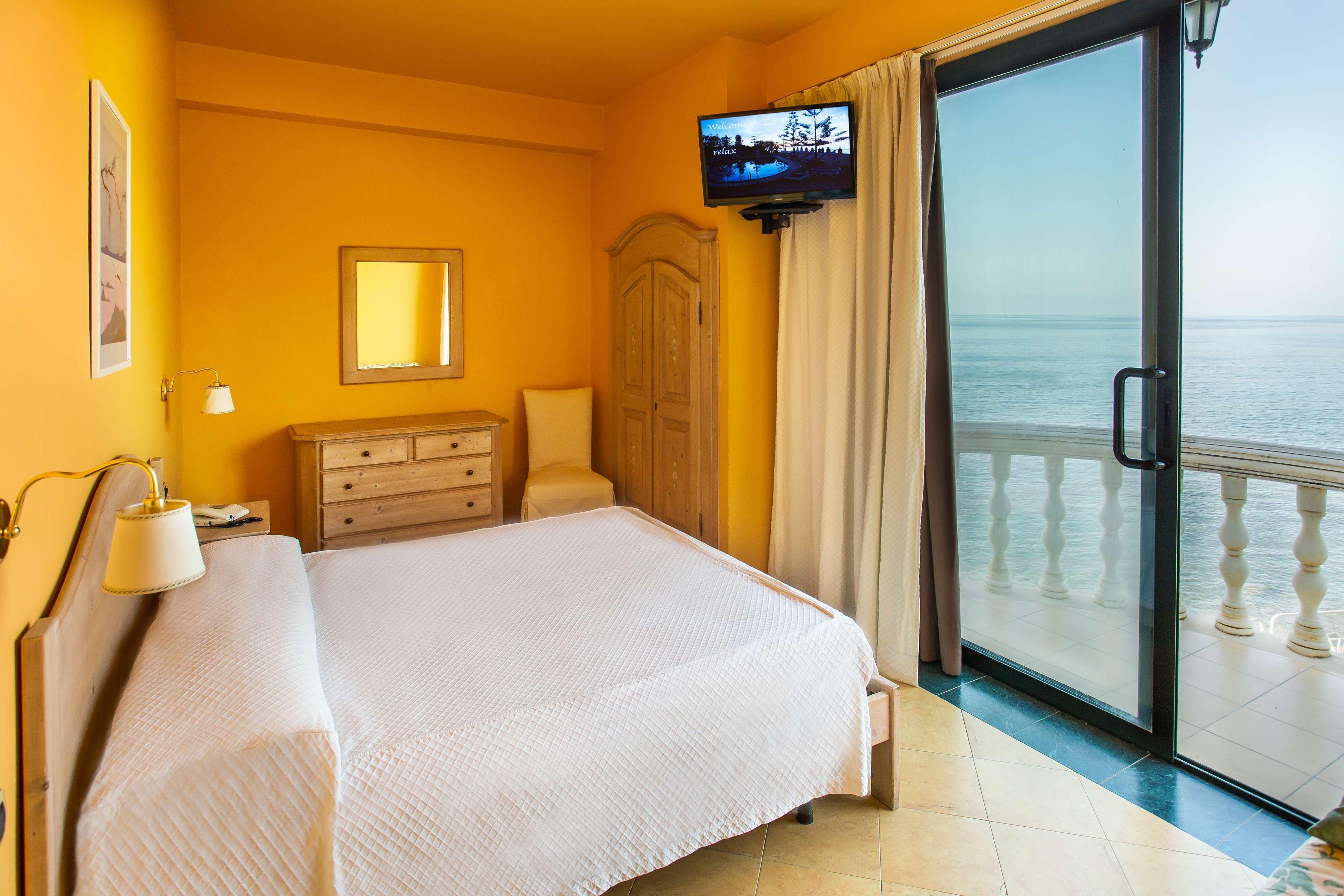HOTEL LA PLAYA BLANCA - SANTO STEFA