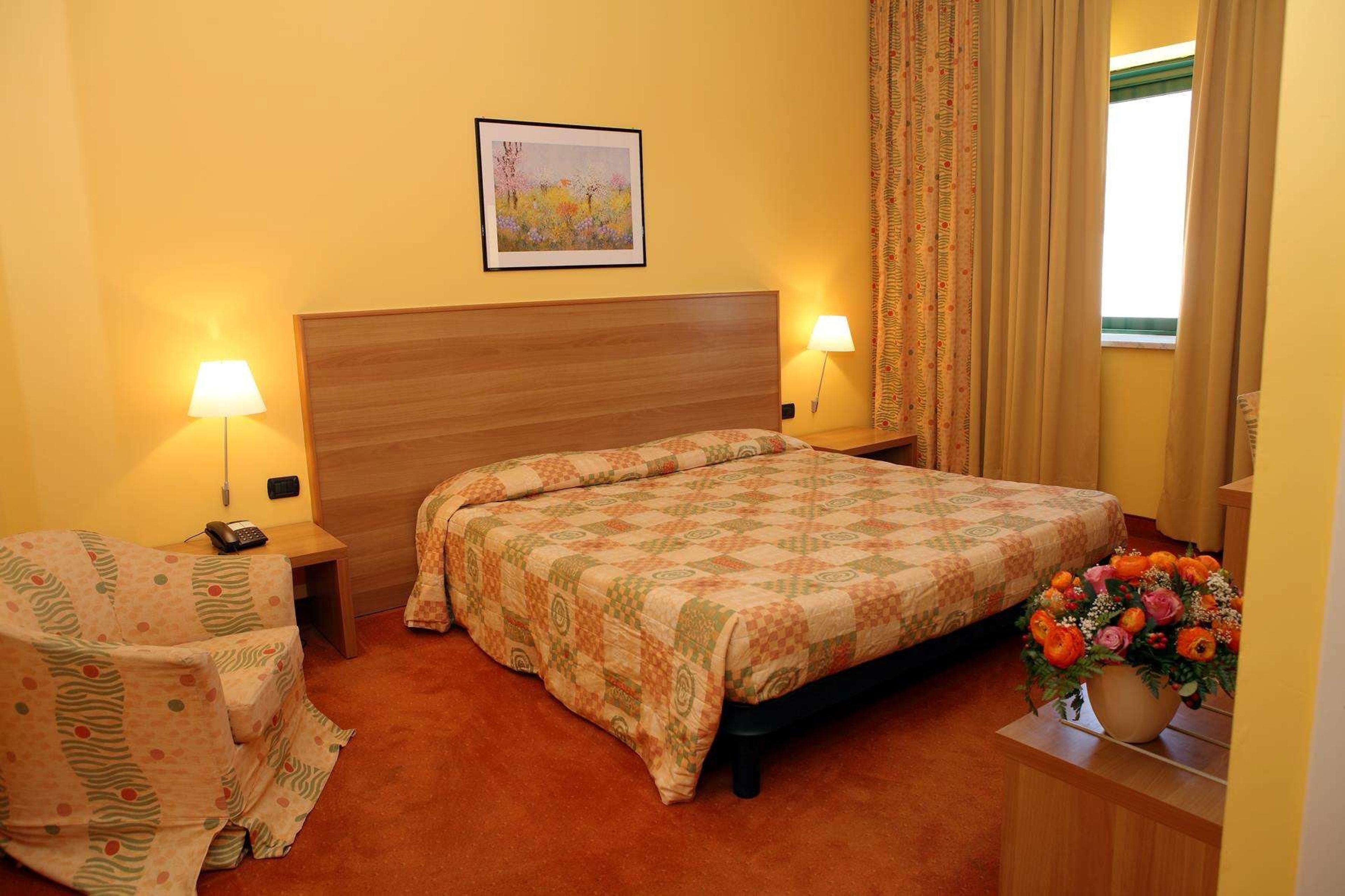HOTEL ROMANISIO