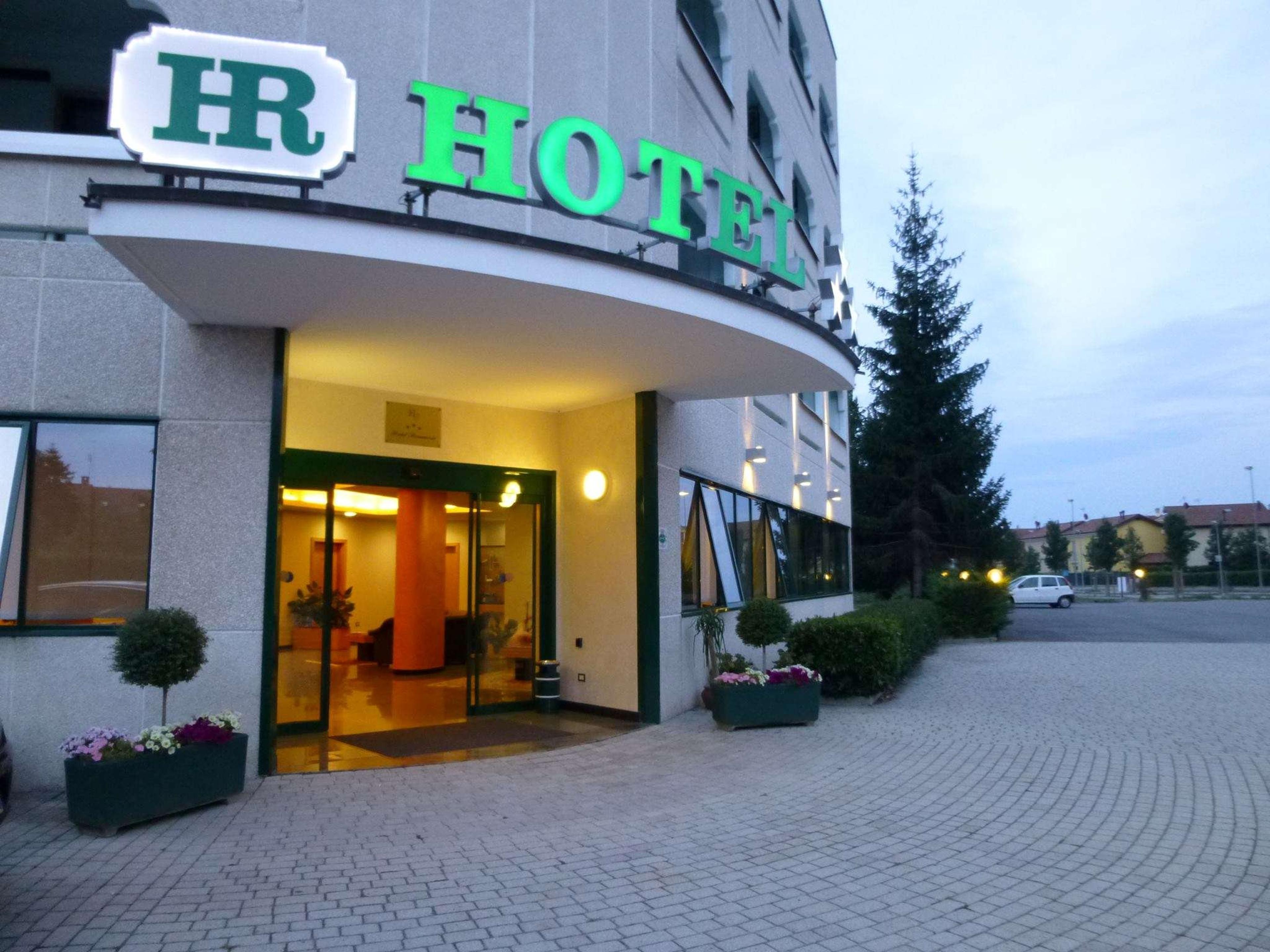 HOTEL ROMANISIO