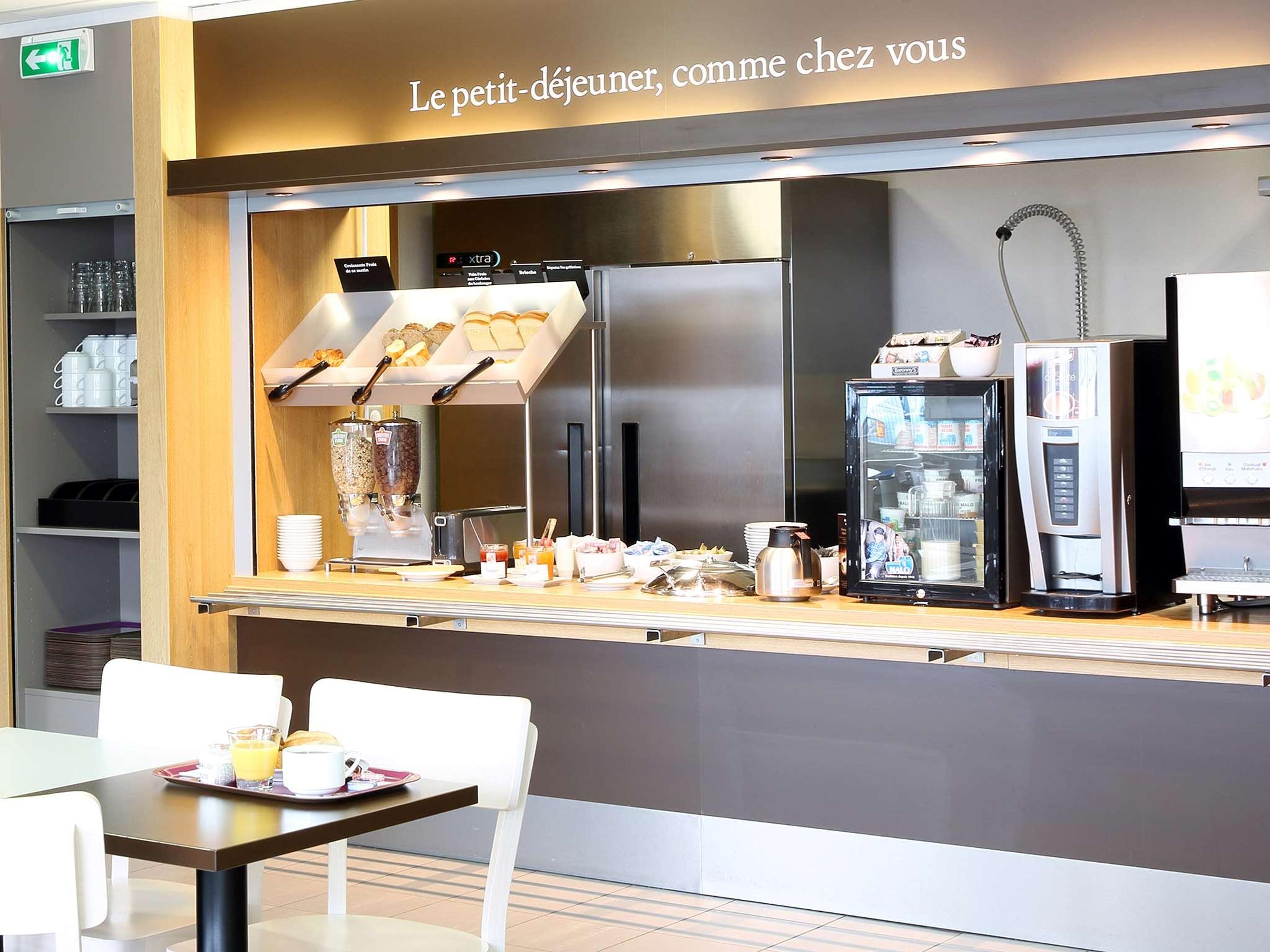 B&B HOTEL PERPIGNAN SUD MARCHE INTE
