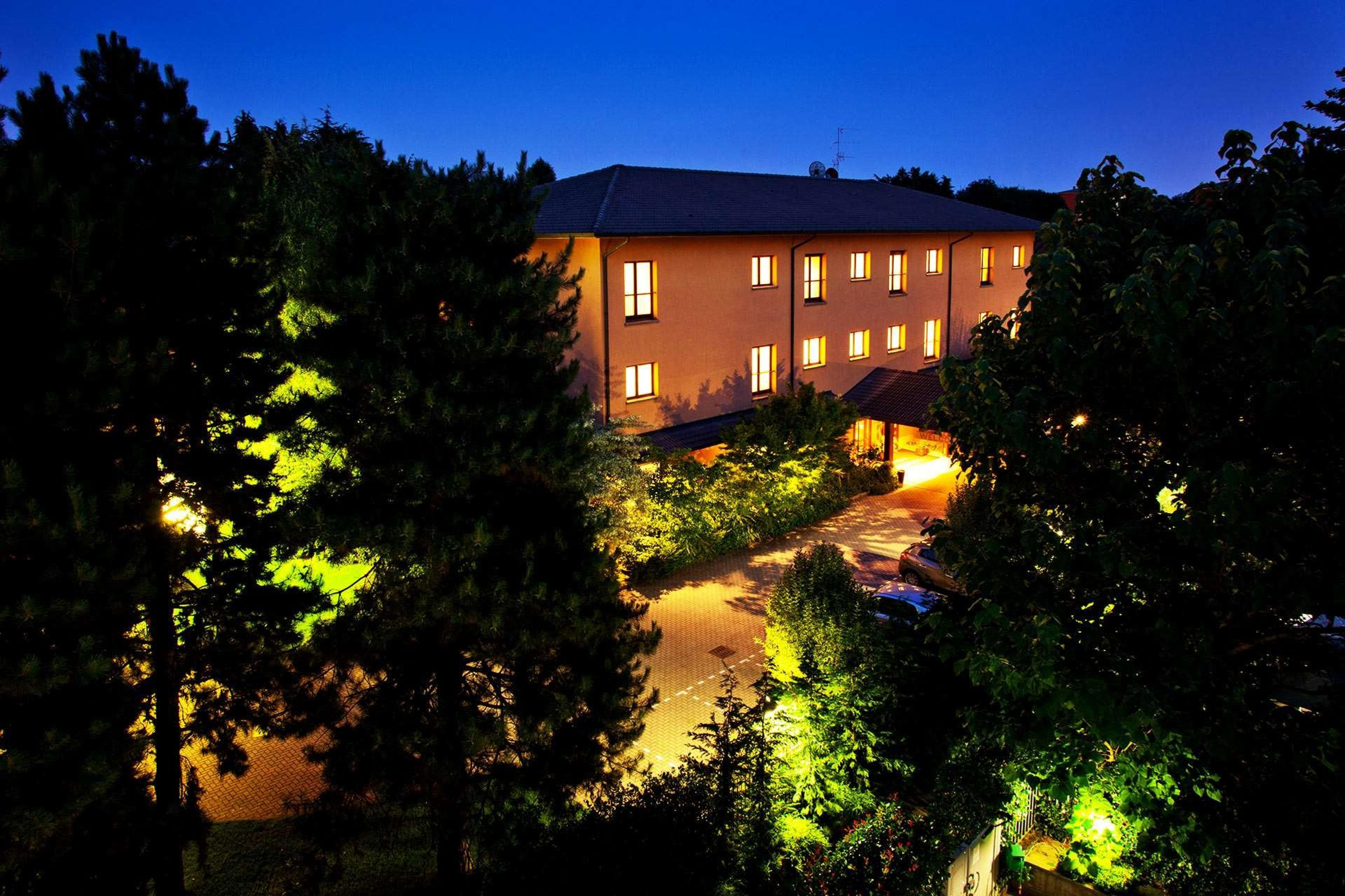 HOTEL RISTORANTE BRIANTEO - BURAGO