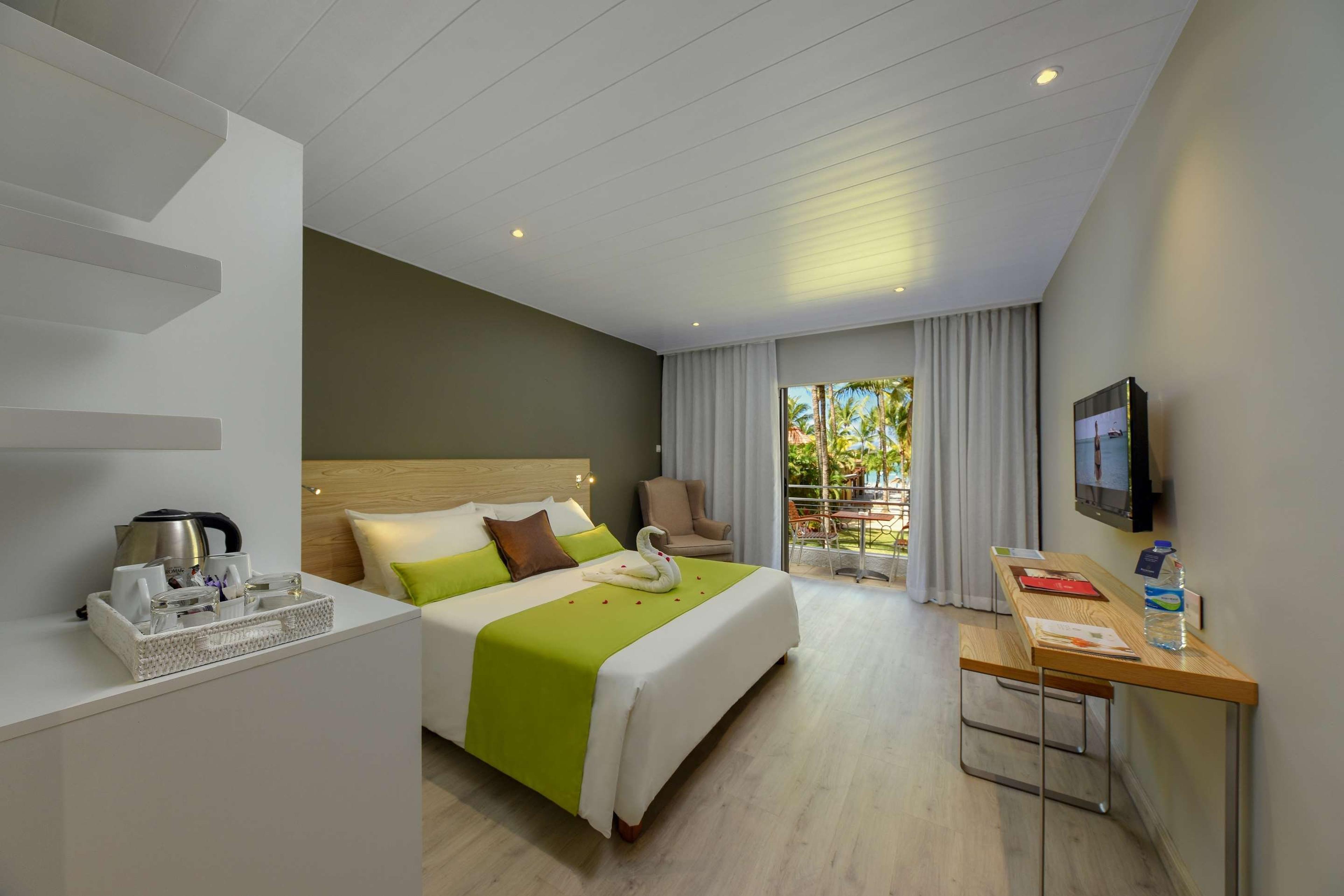 MAURICIA BEACHCOMBER RESORT AND SPA