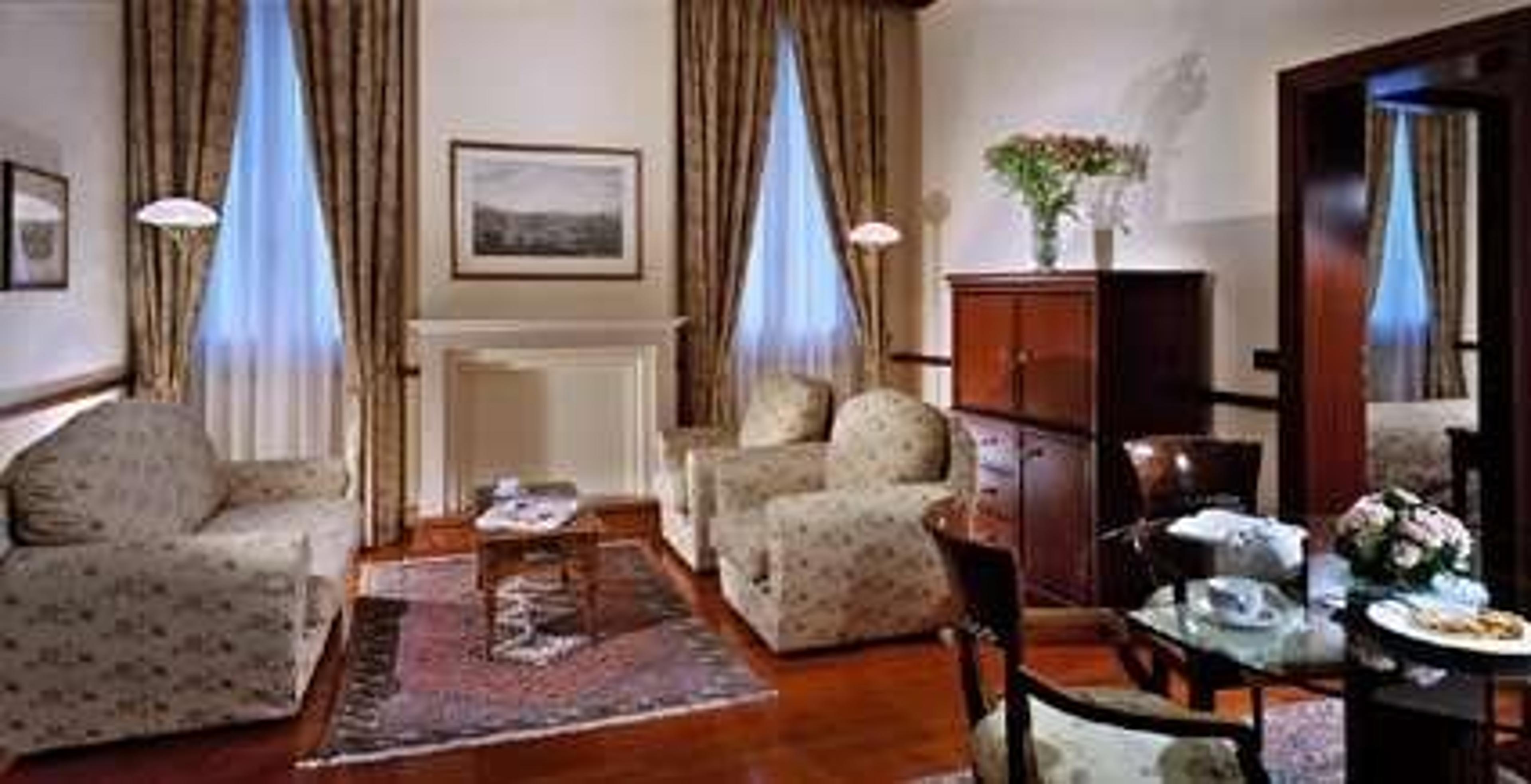 ALBERGO DEI MEDAGLIONI - CORREGGIO