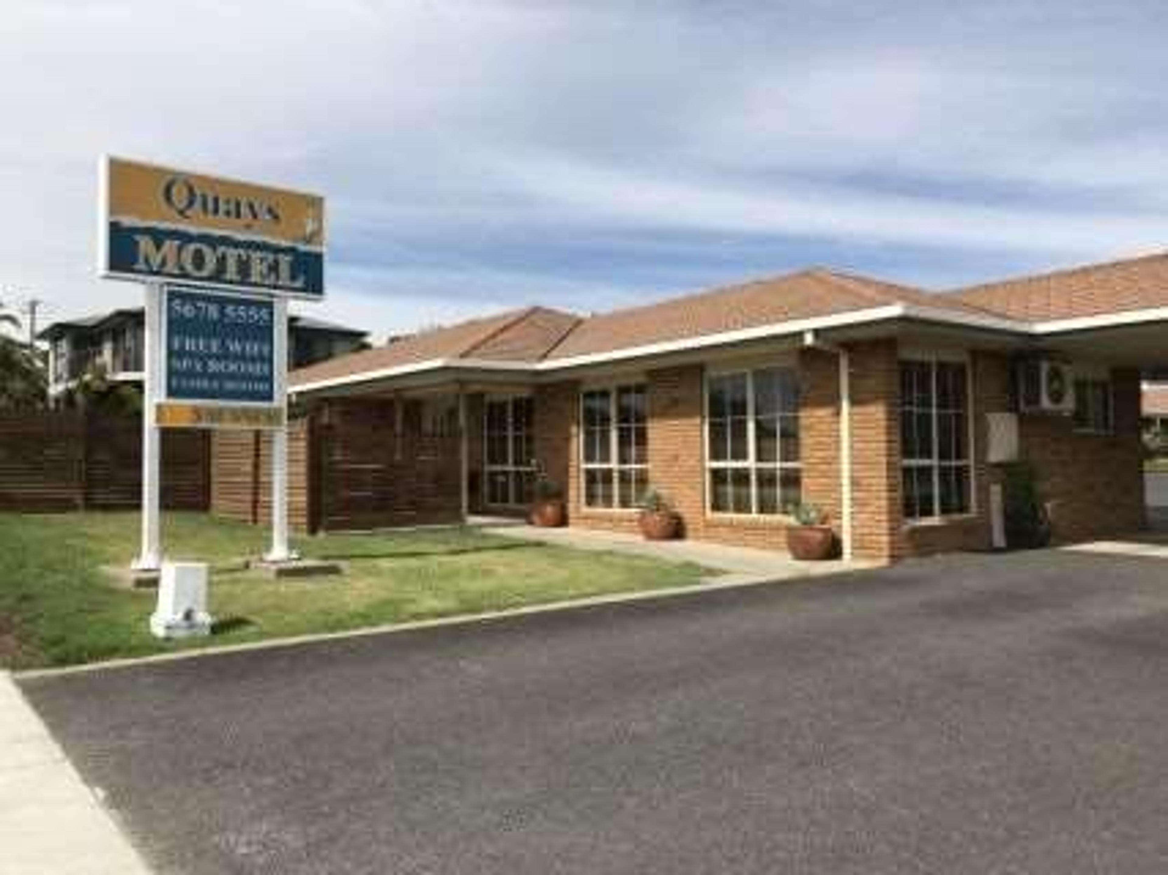 THE QUAYS MOTEL