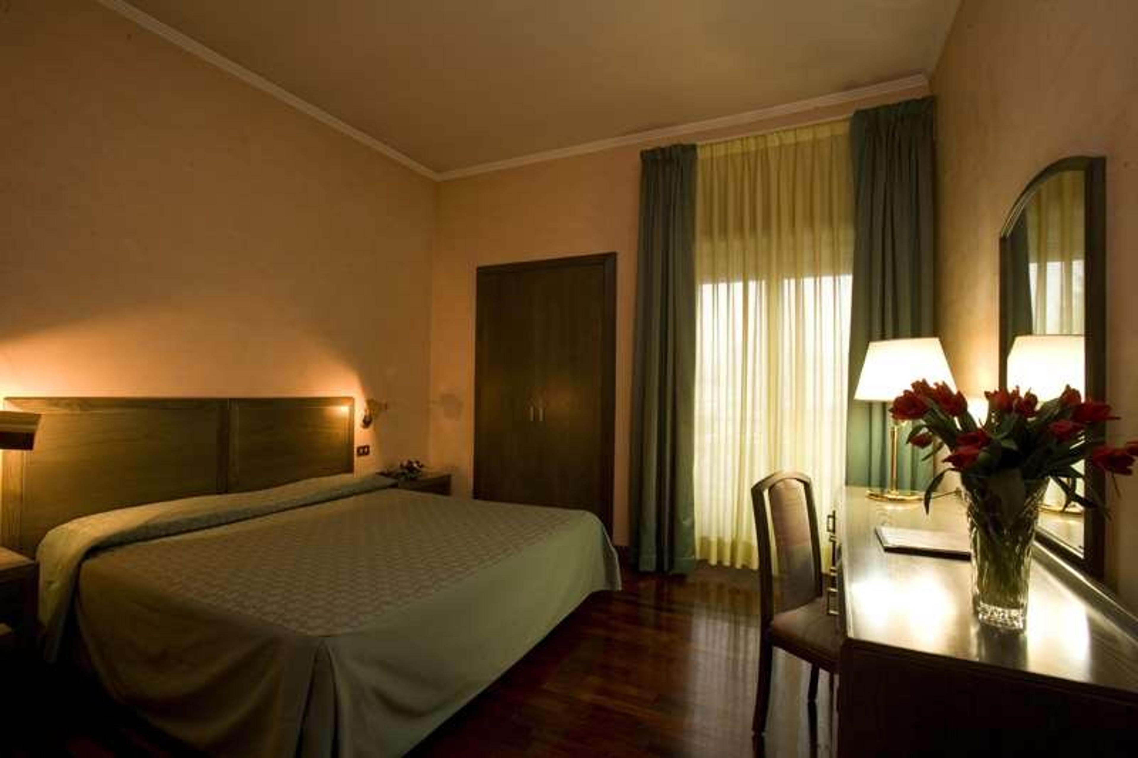 HOTEL ASTOR - FROSINONE