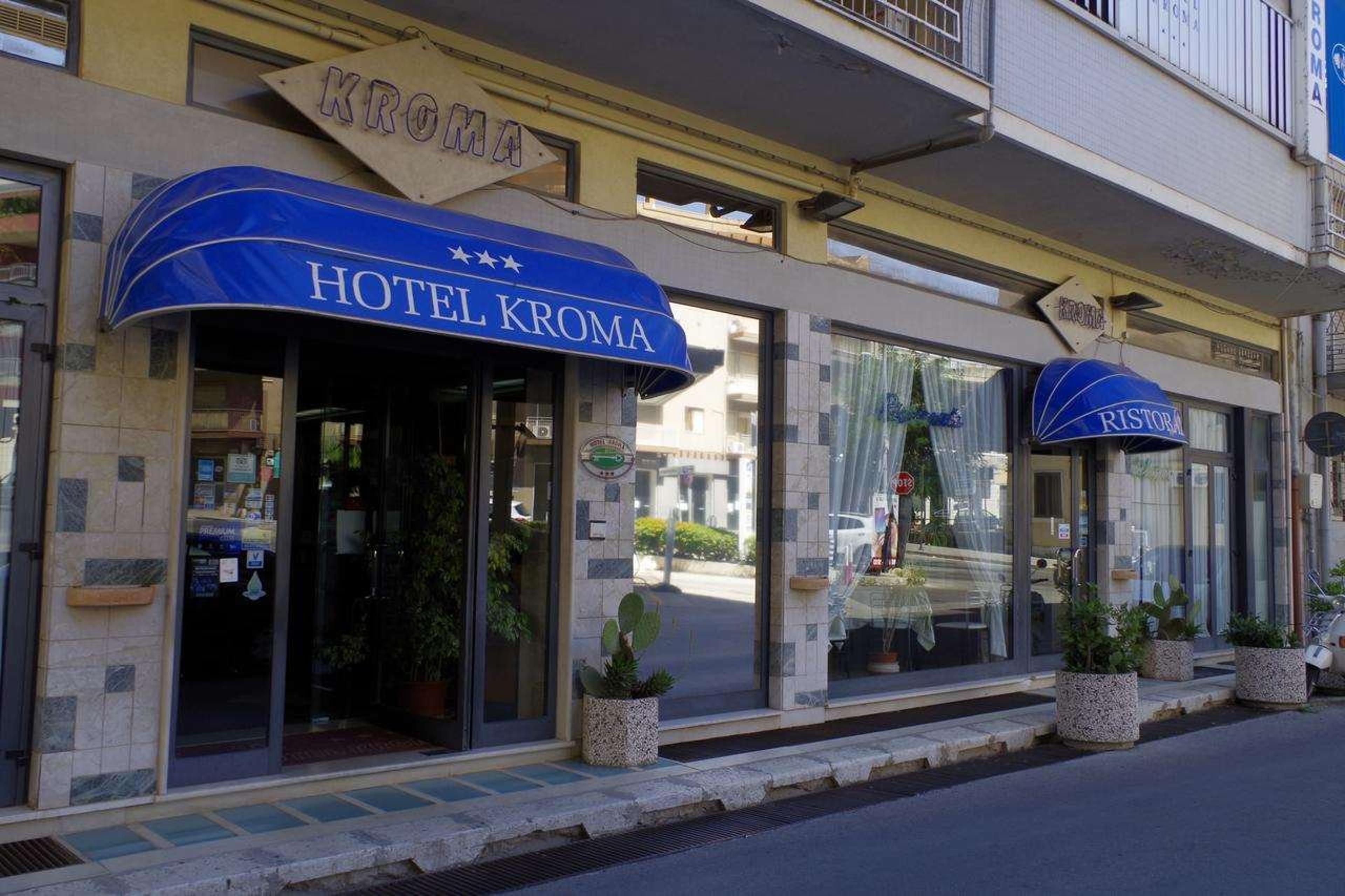 Hotel Photo 1
