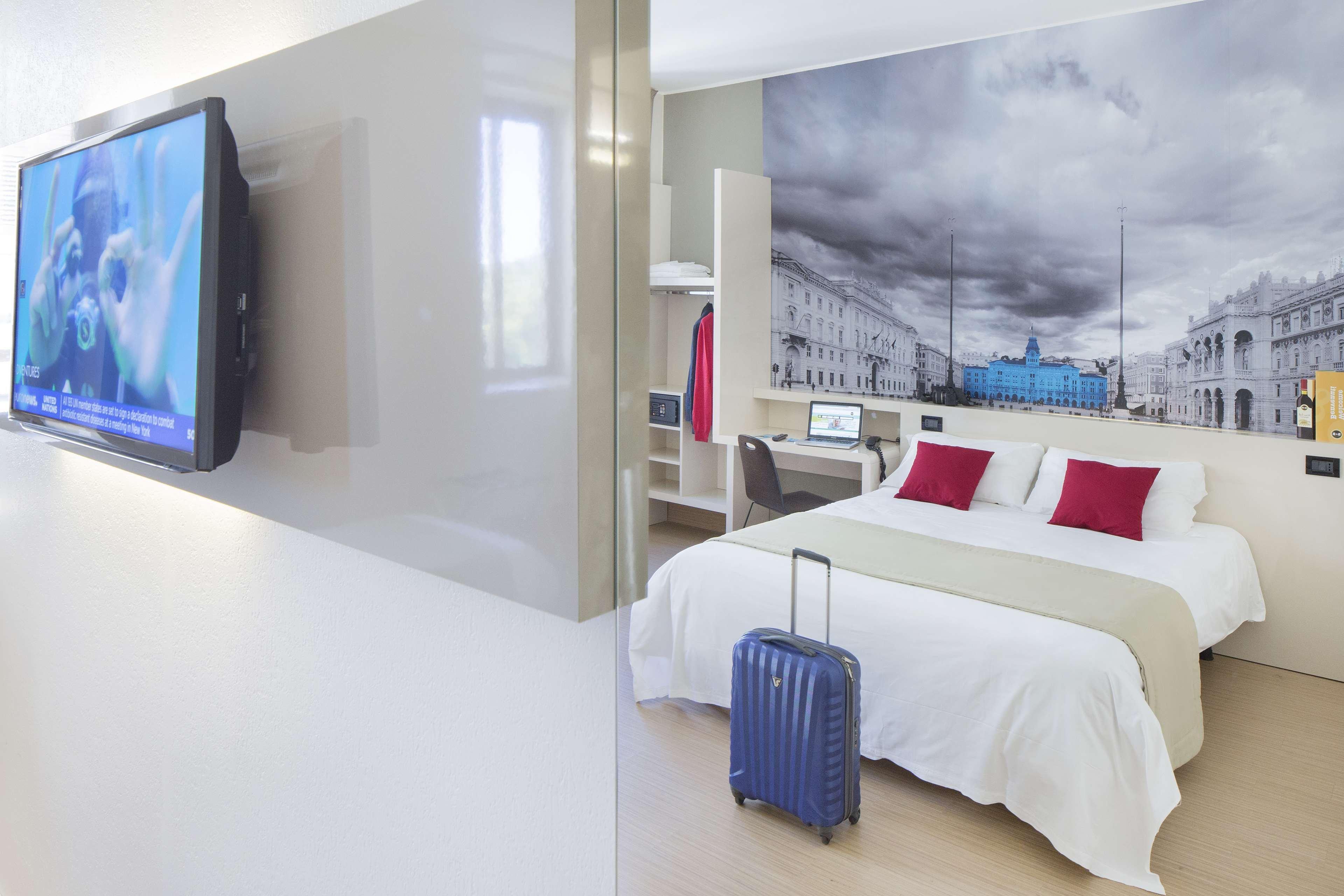 B-B HOTEL TRIESTE