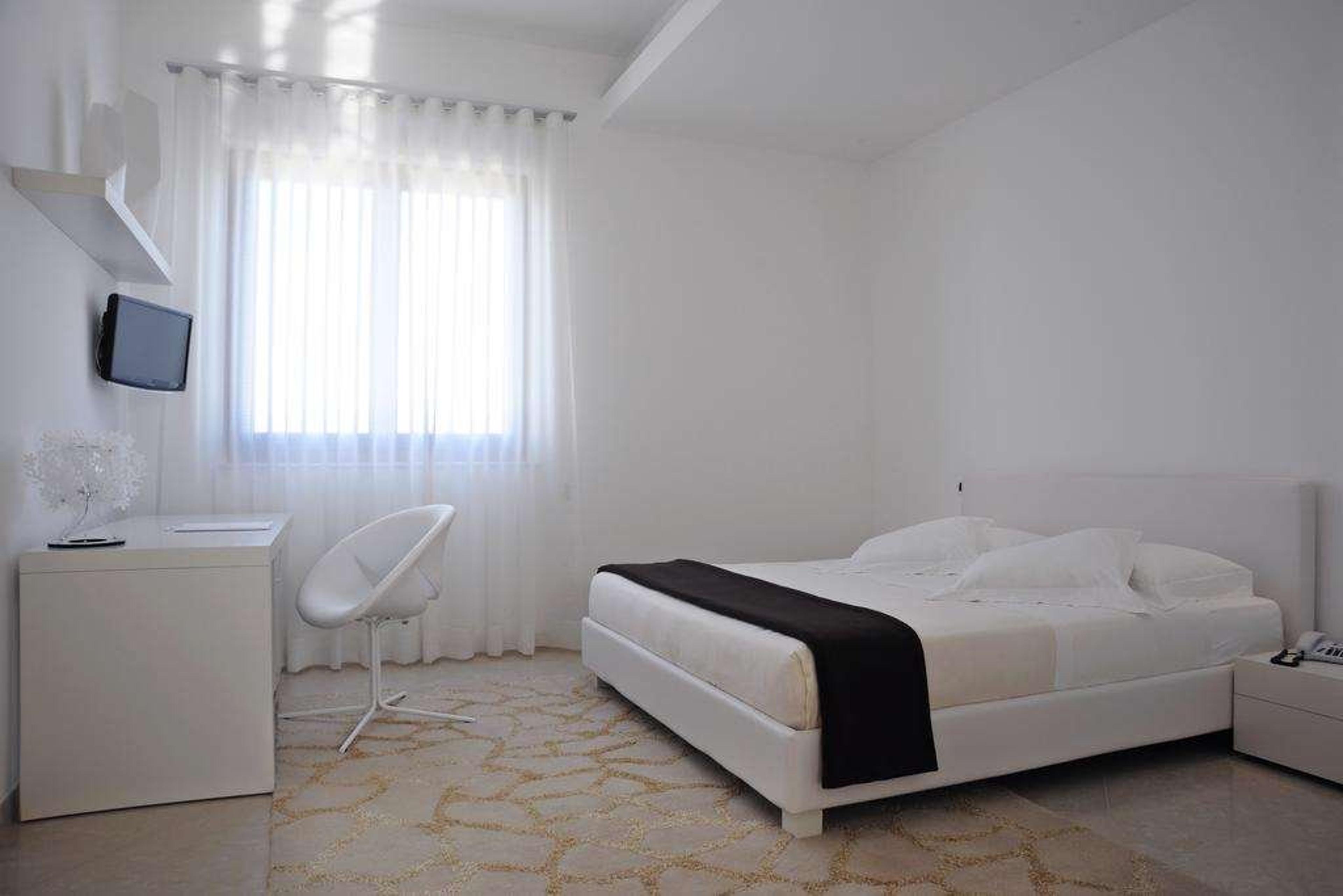 PIETRE NERE RESORT - MODICA