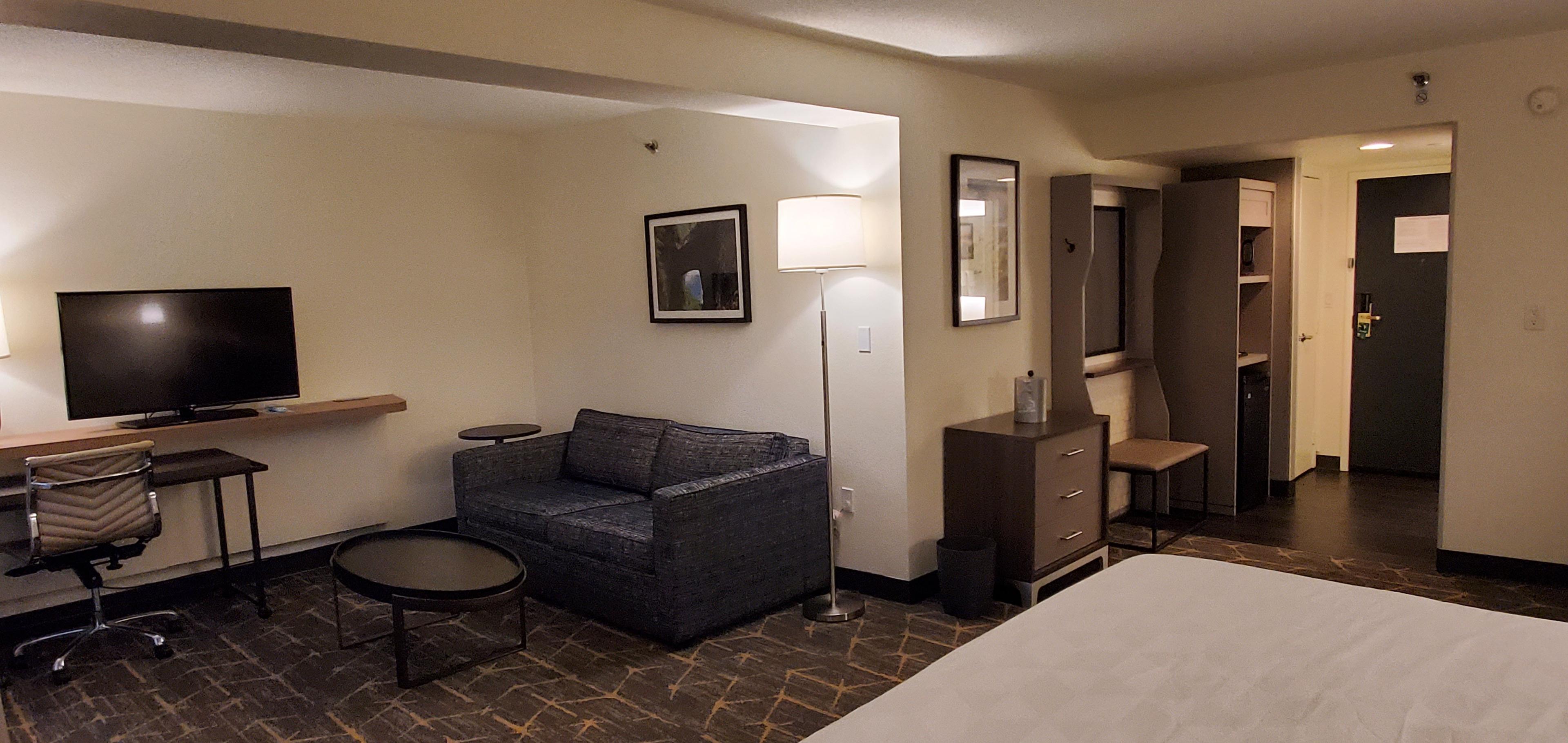 HOLIDAY INN GOLF AND CONF CTR BY IH