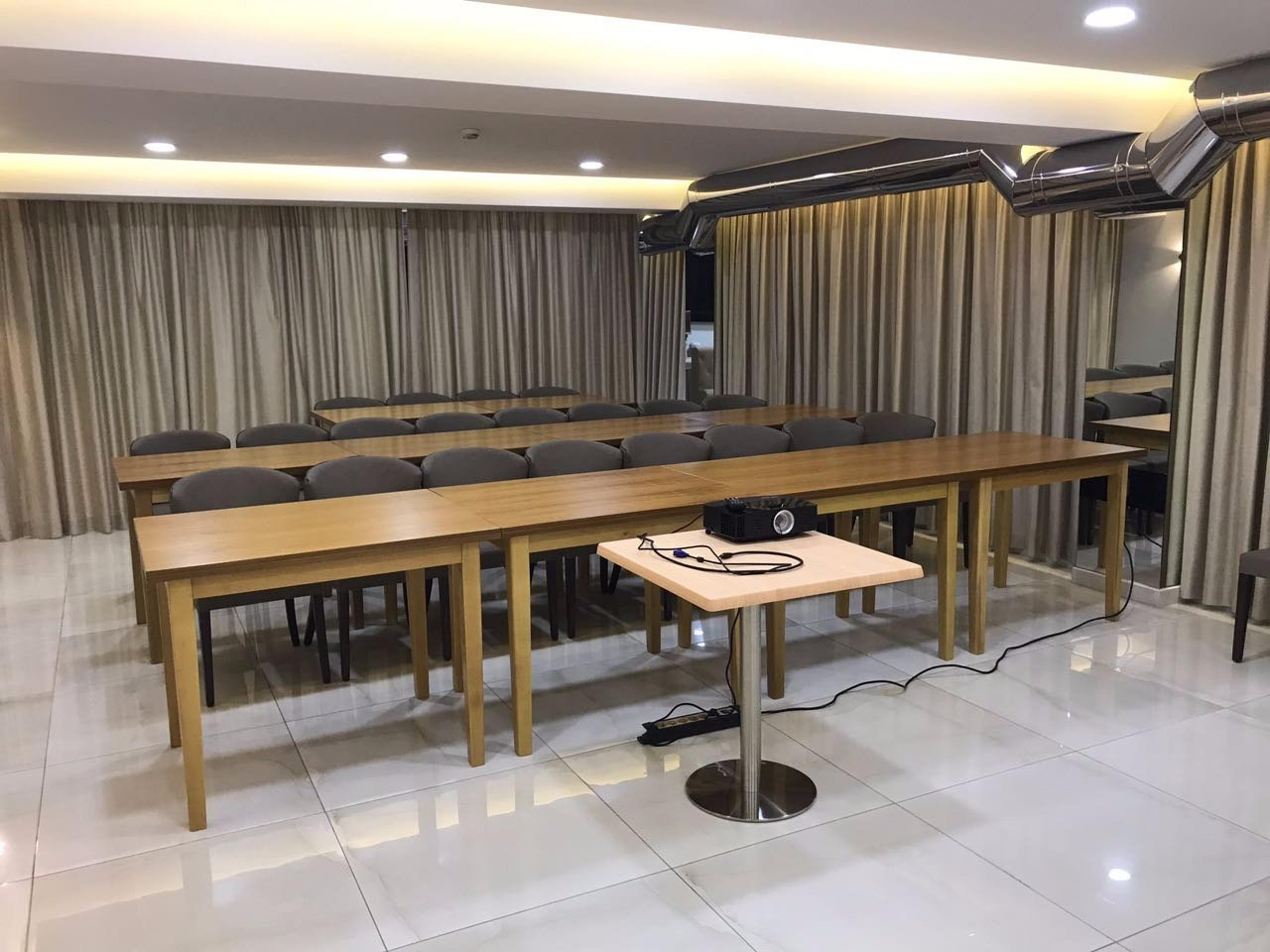 Hotel Photo 5