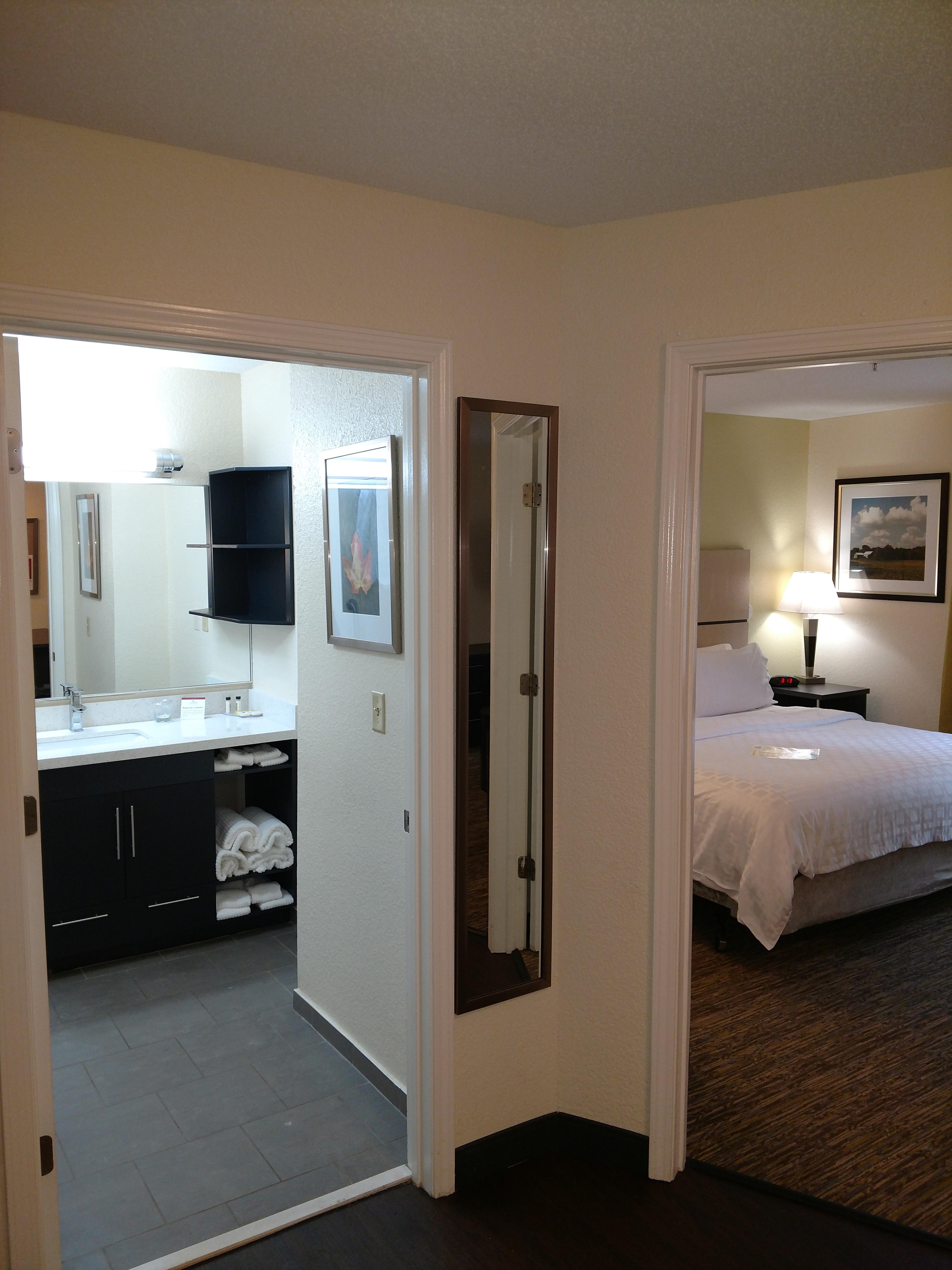 CANDLEWOOD SUITES OLIVE BRANCH BY I