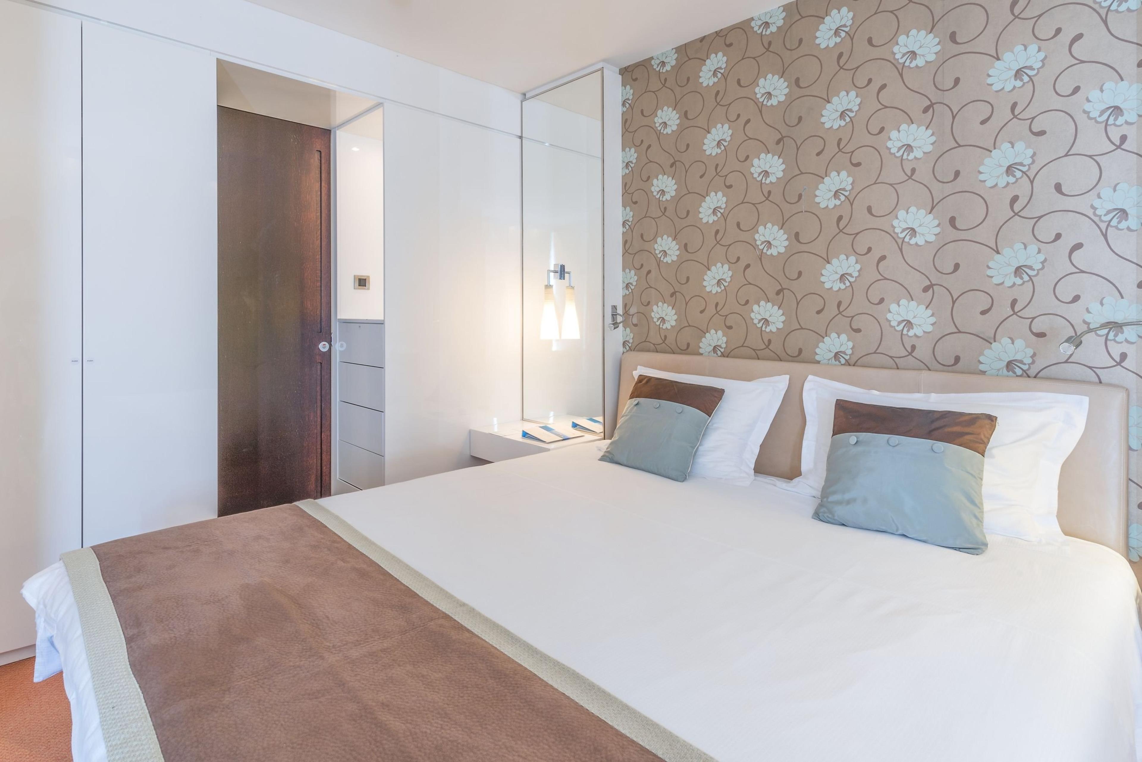 AMFORA HVAR GRAND BEACH RESORT