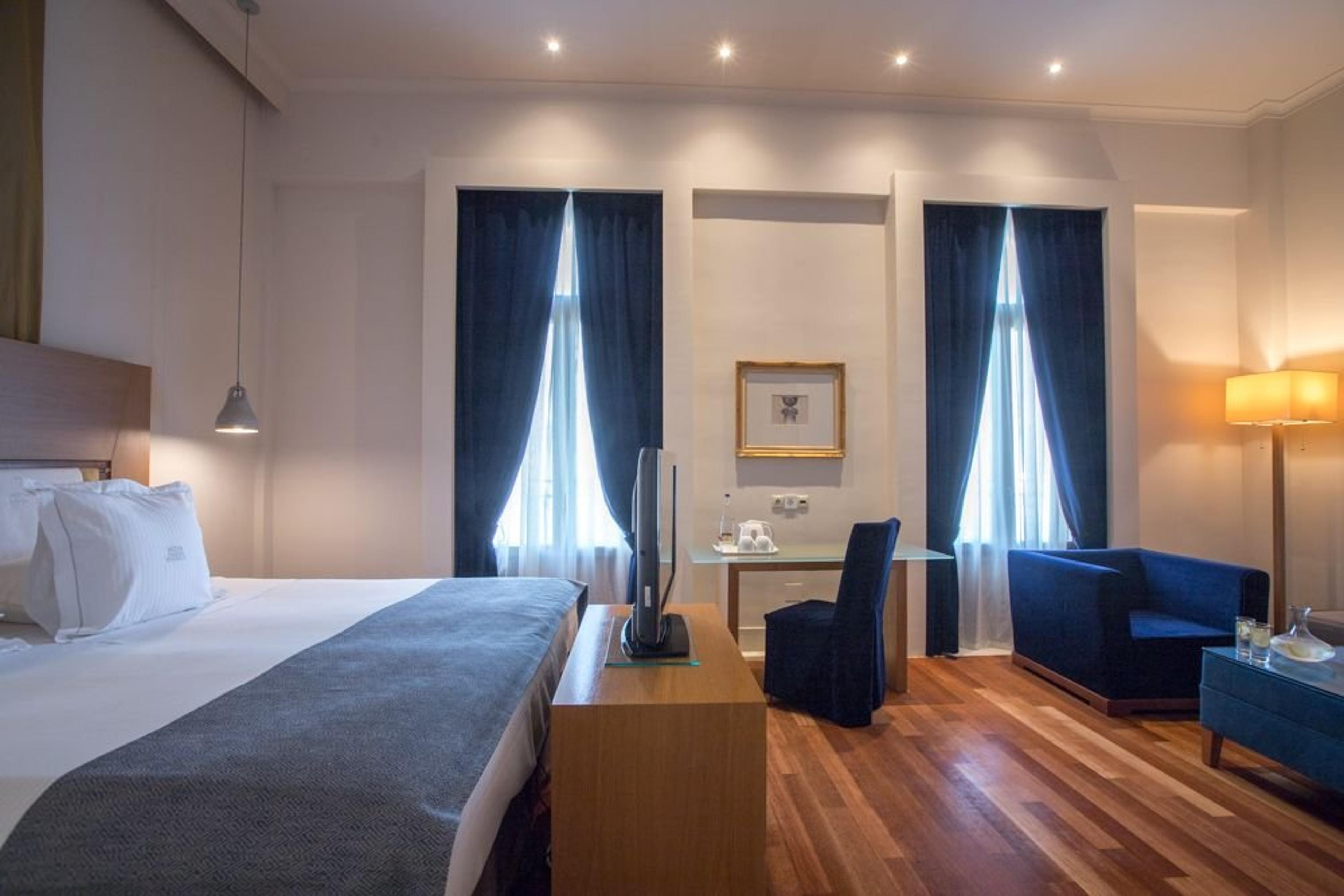 GDM MEGARON HOTEL