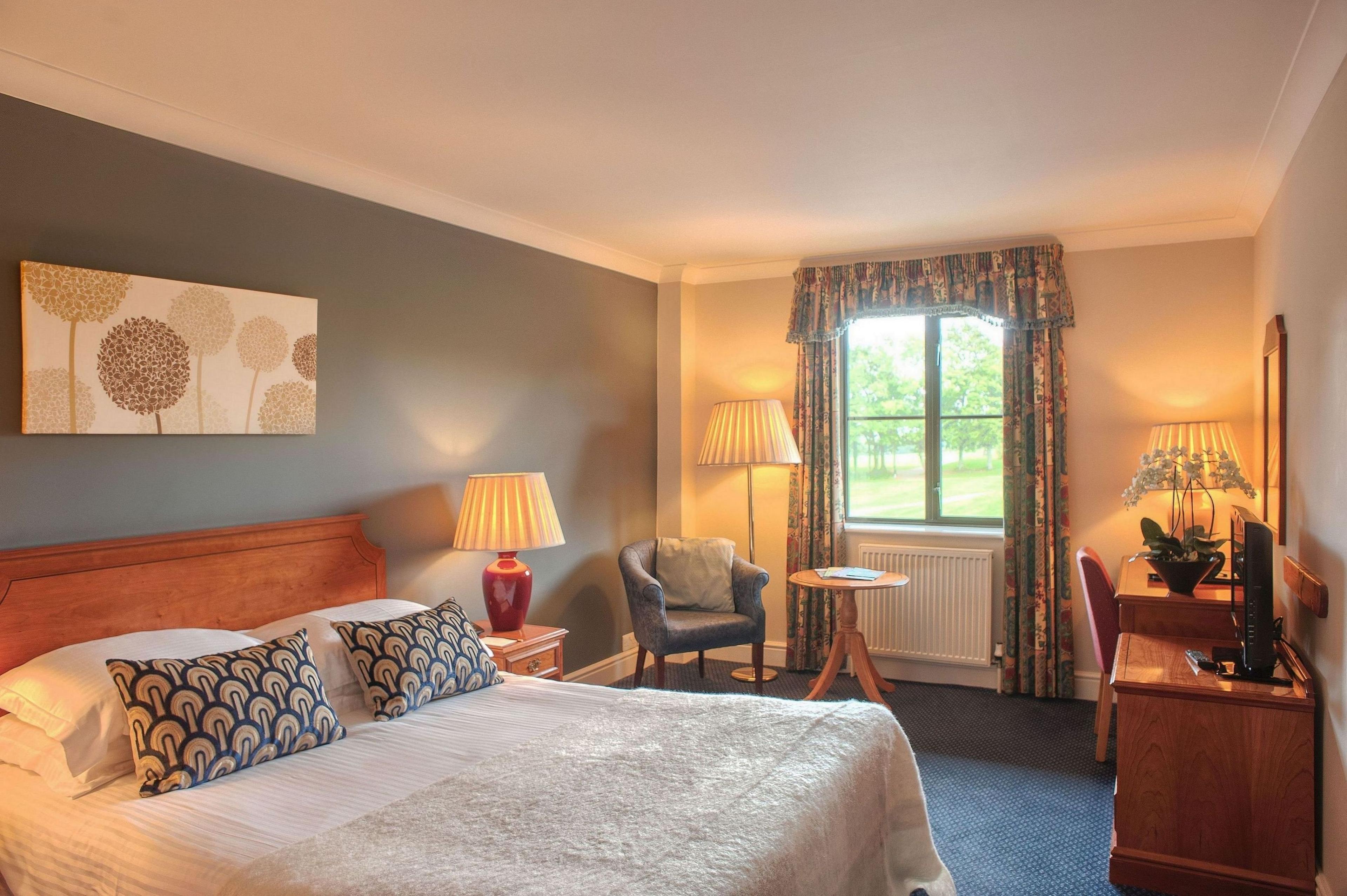 WOODBURY PARK HOTEL