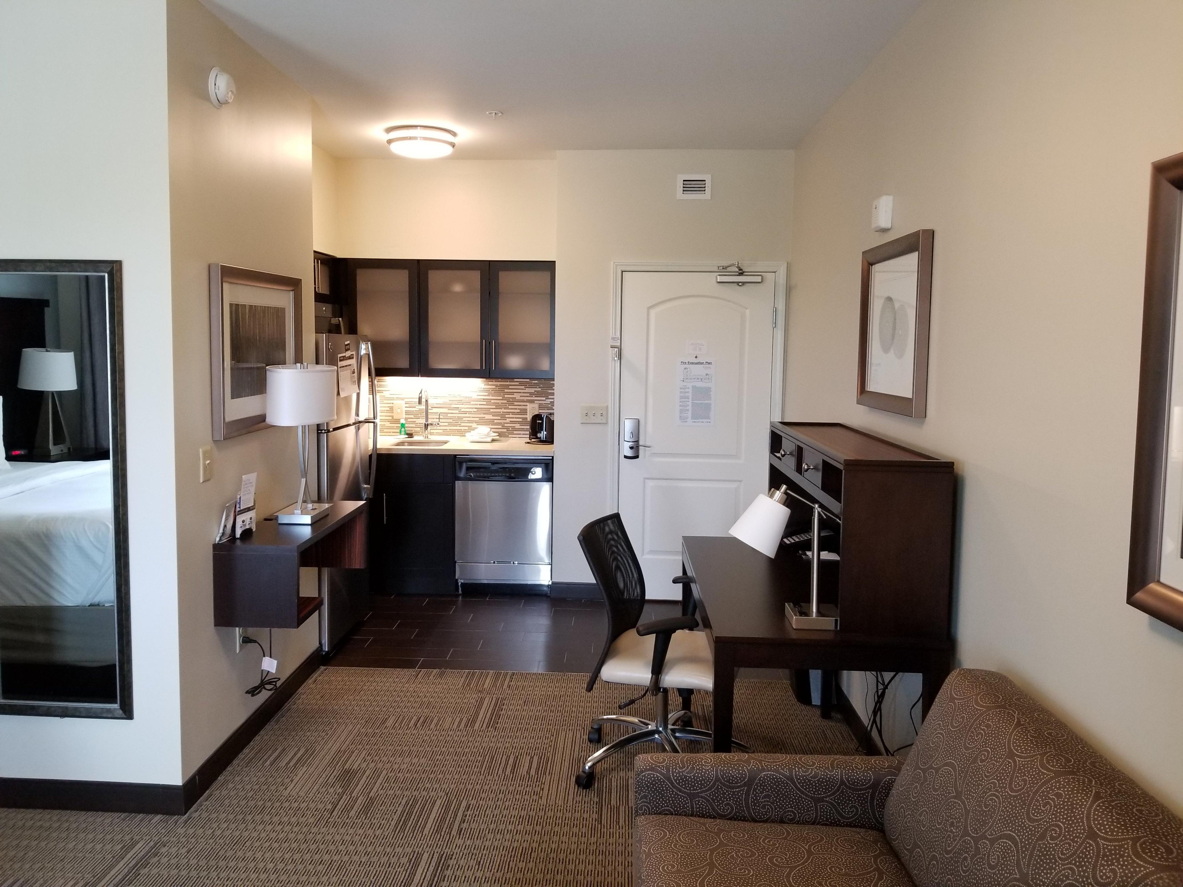 STAYBRIDGE STES ROSSFORD PERRY BY I