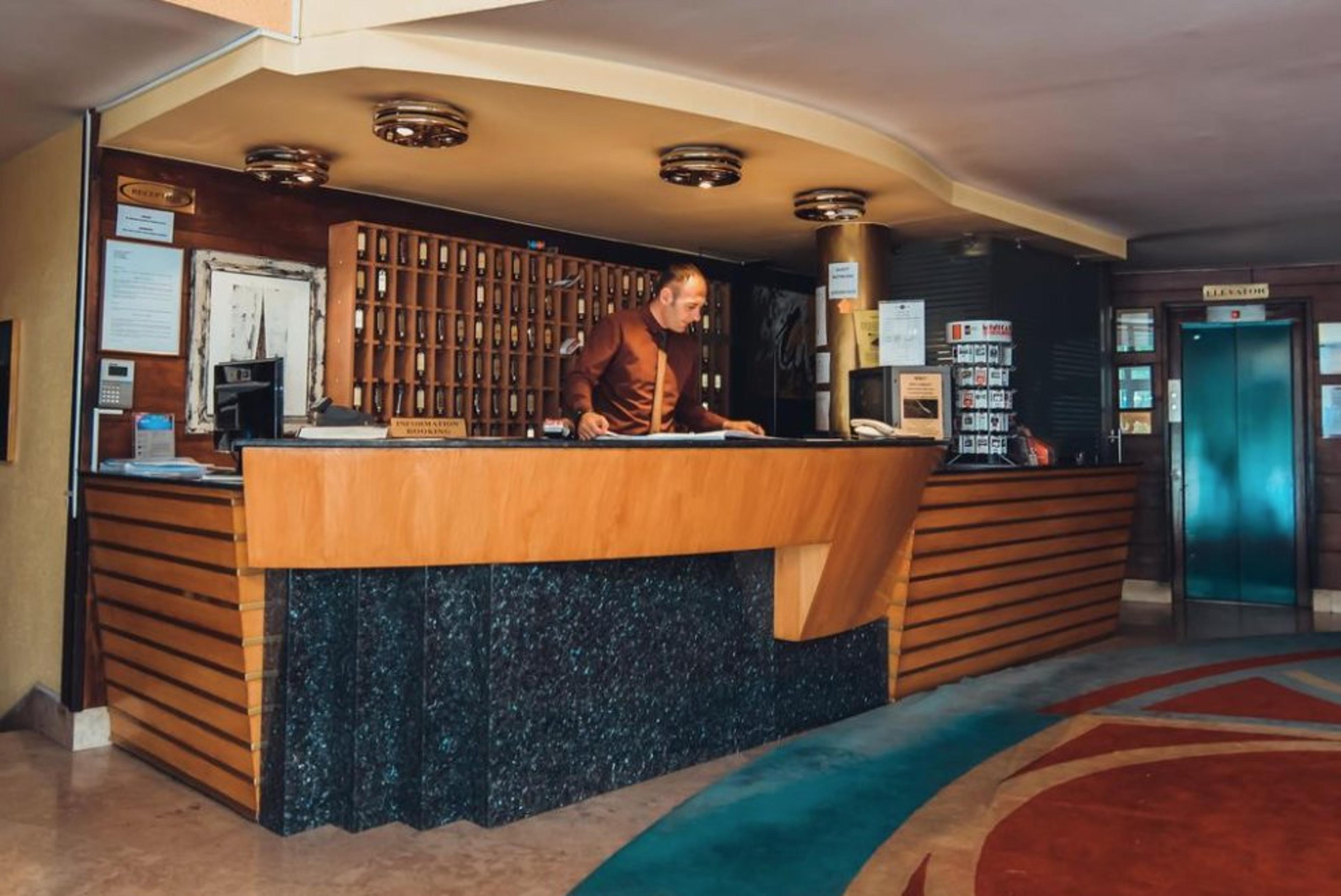 Hotel Photo 2