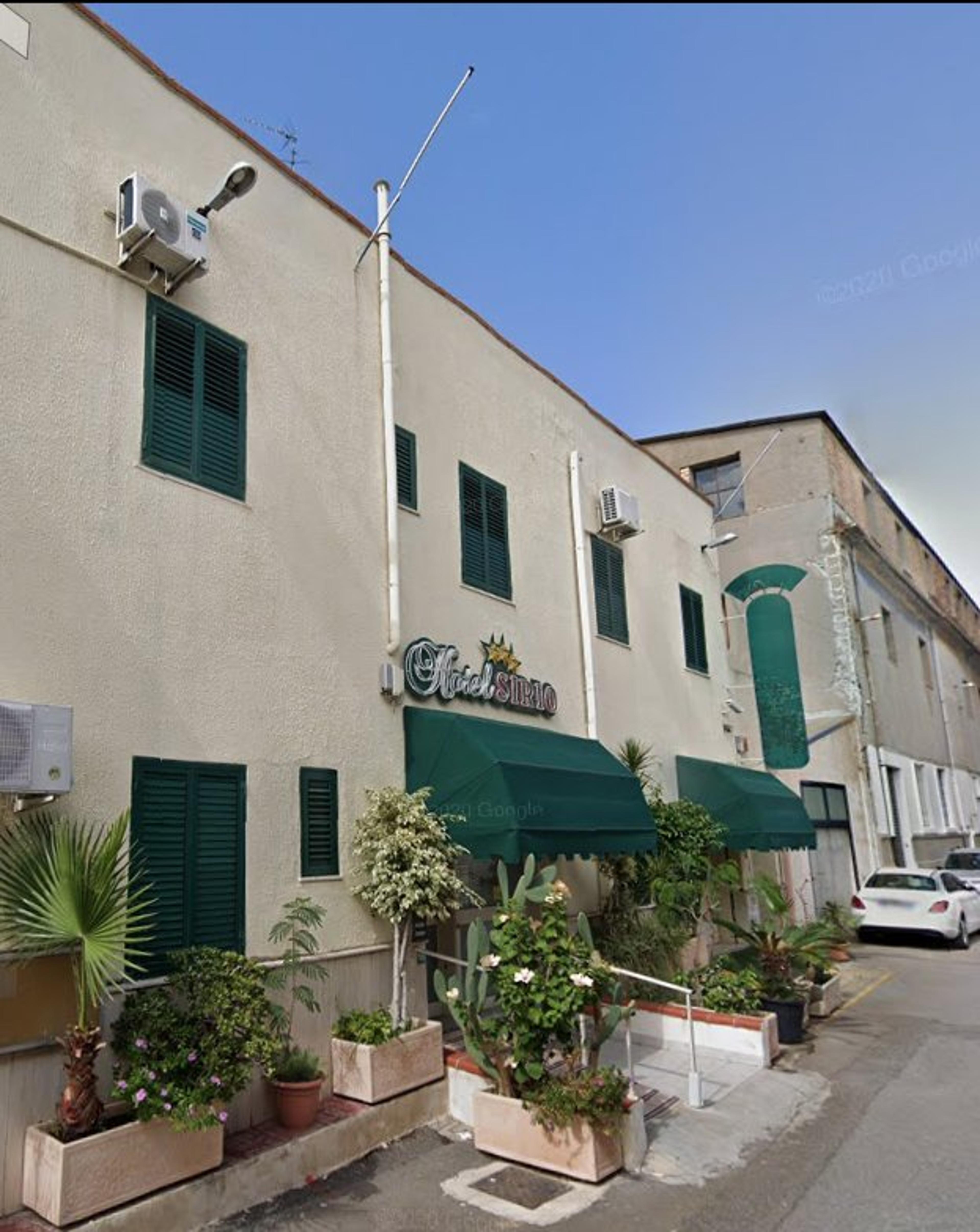 HOTEL RESIDENCE SIRIO