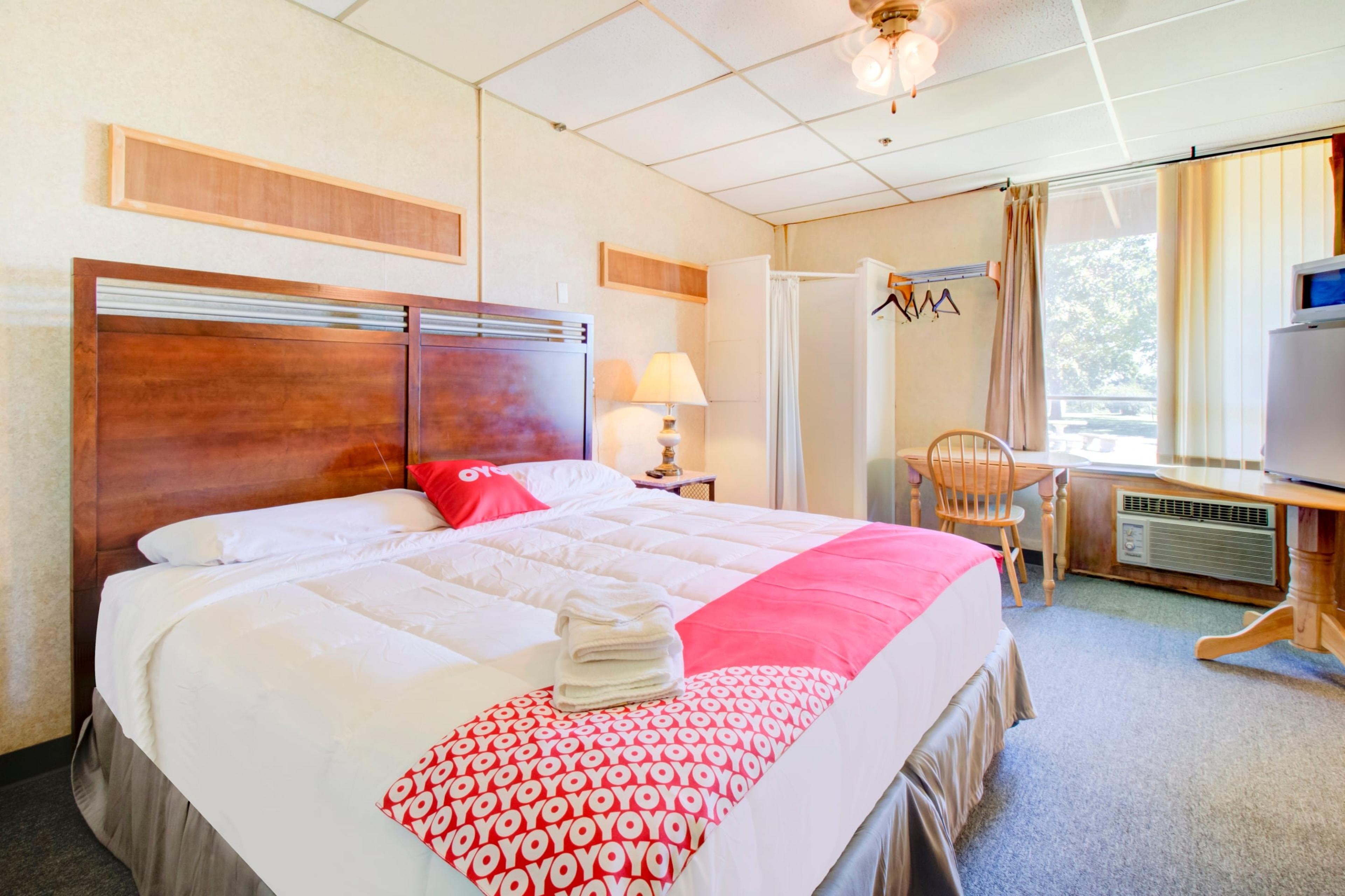 HOLIDAY INN EXP STES CUSHING BY IHG
