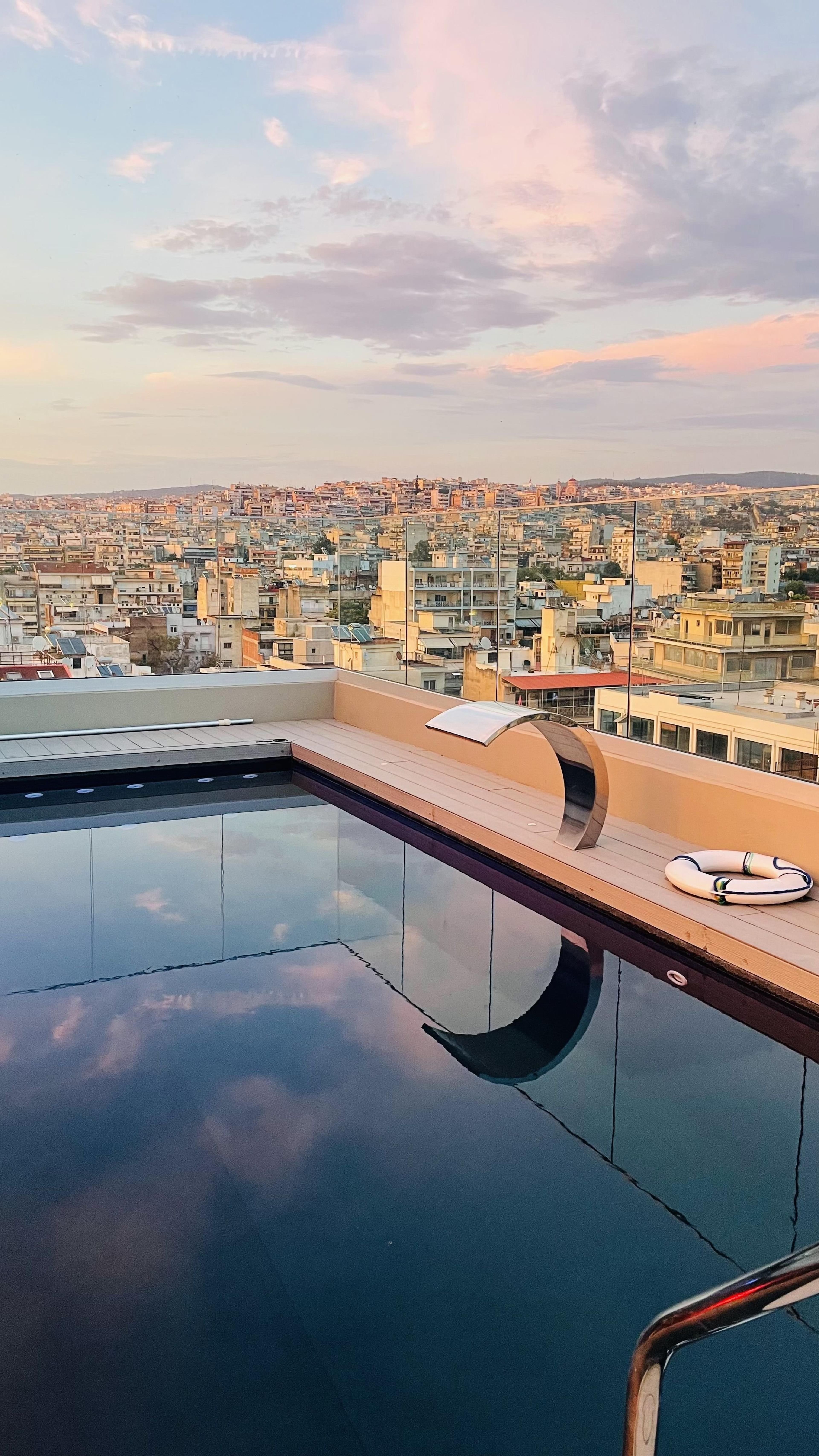 ONOMA HOTEL