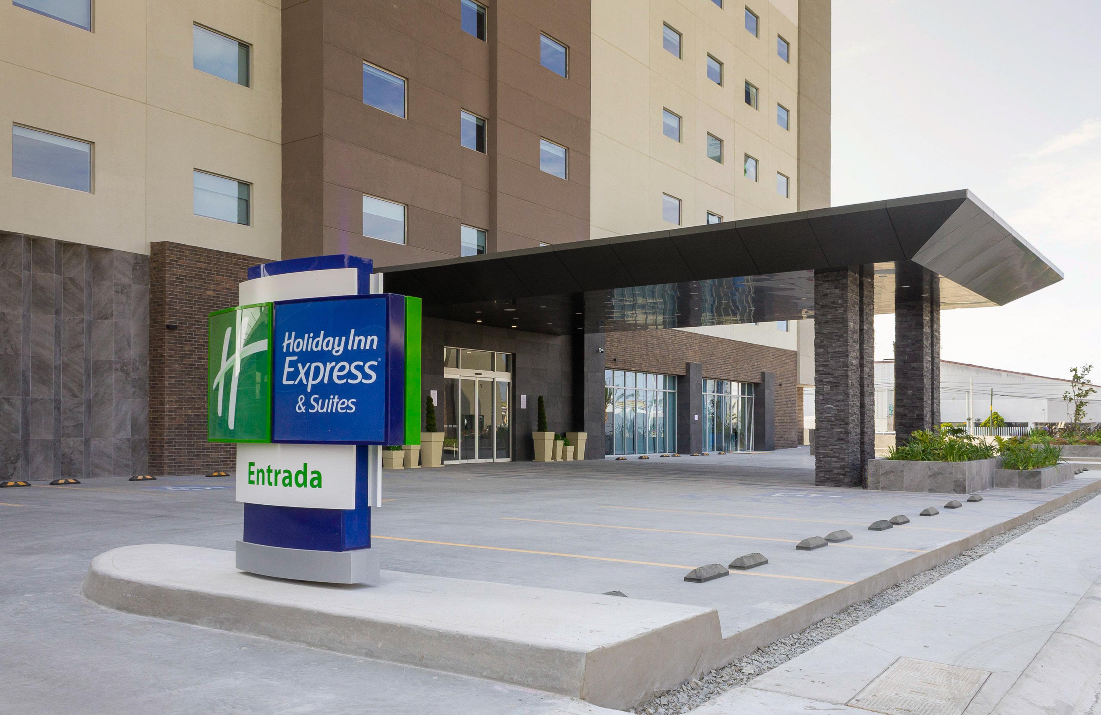 HOLIDAY INN EXP STES OTAY BY IHG