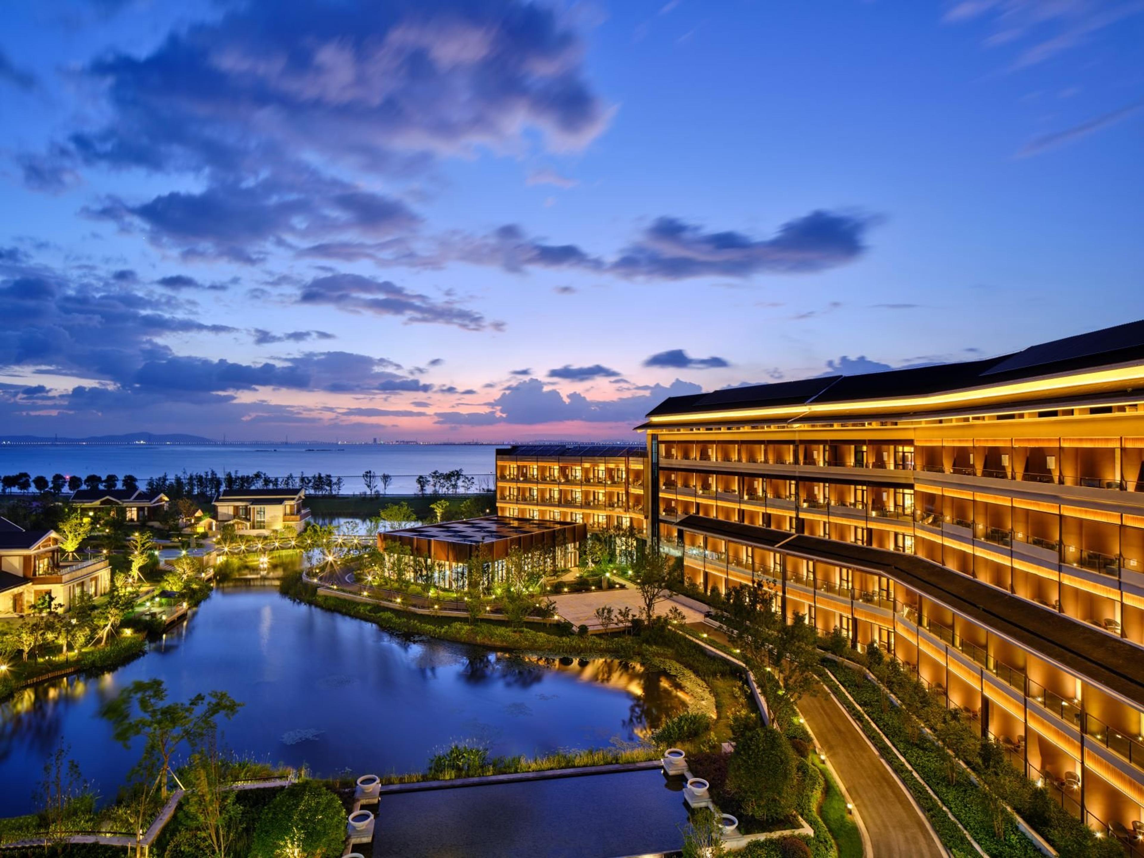 Hualuxe Suzhou Bay Hot Spring Resort , An Ihg Hotel