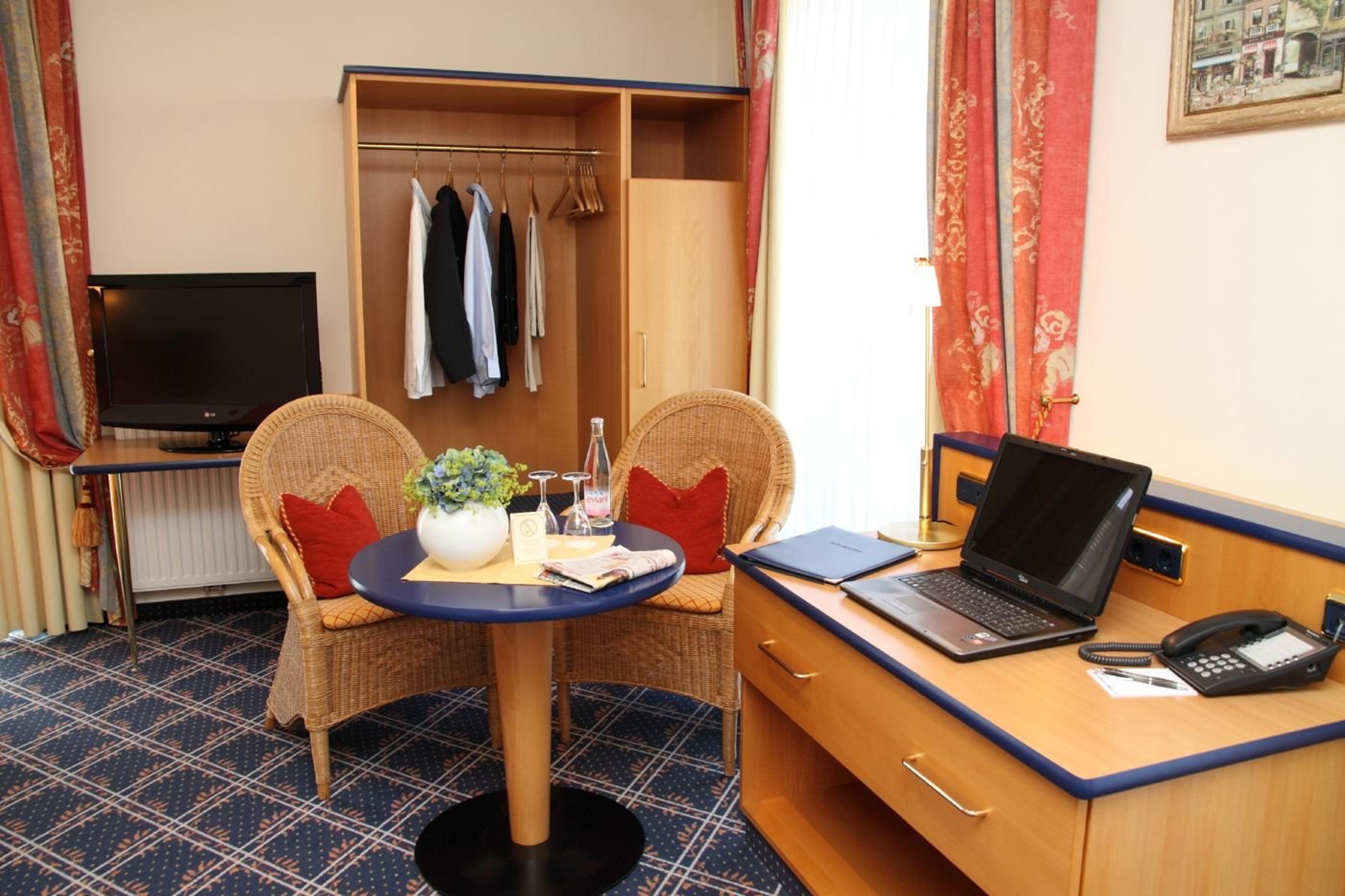 HOTEL ZUR POST
