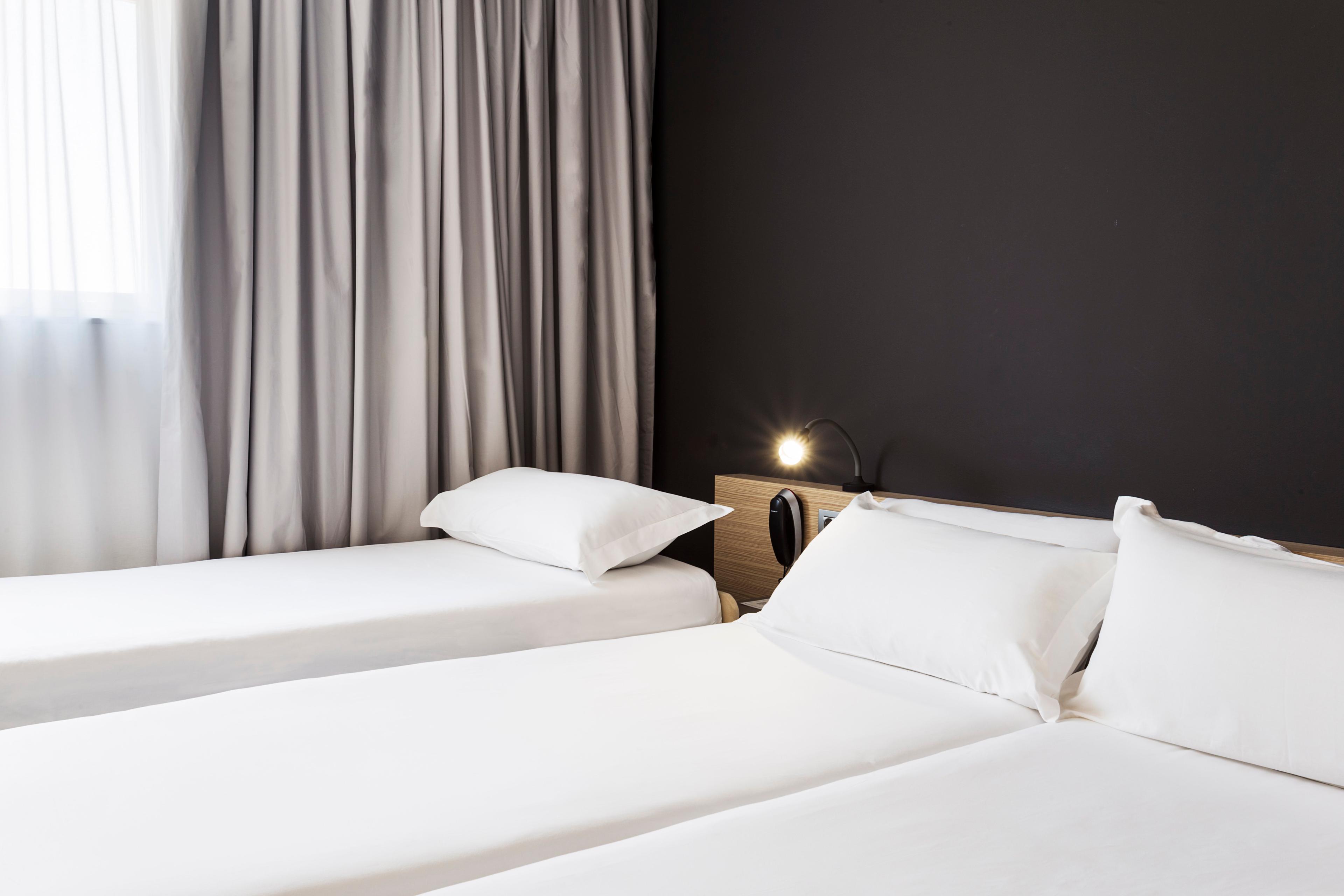 B-B HOTEL GRANADA